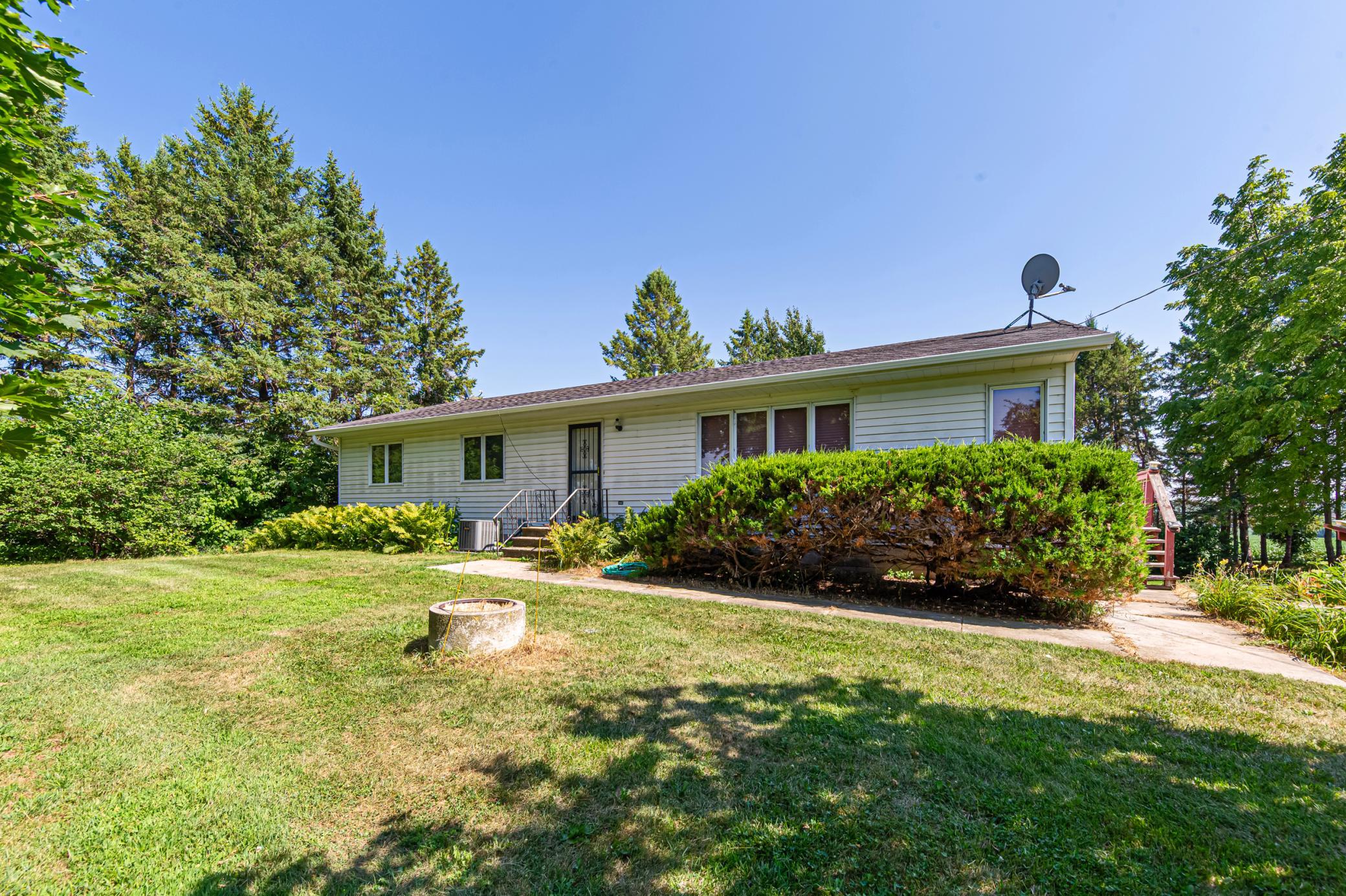 5177 255th Street E Property Photo 3