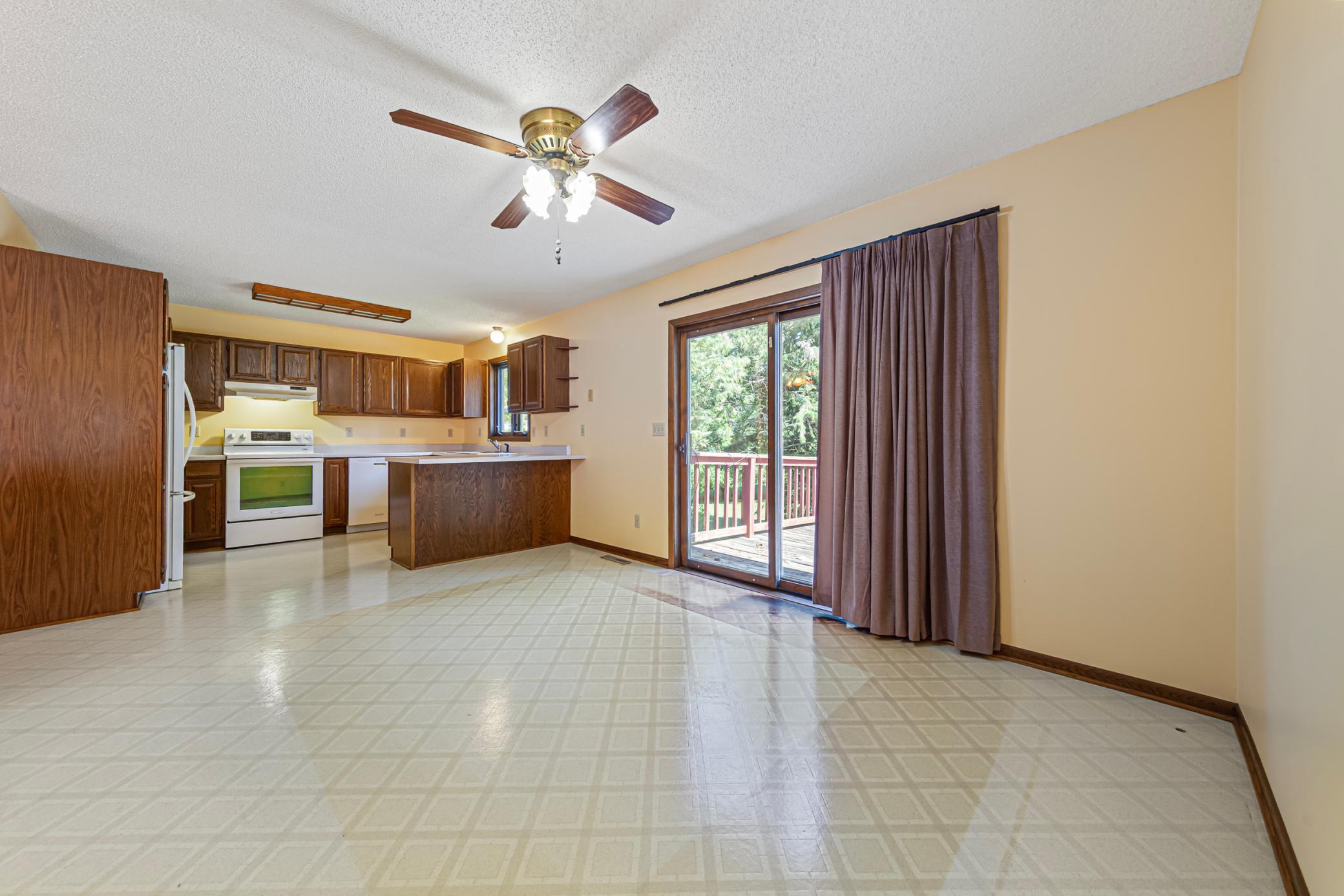 5177 255th Street E Property Photo 13