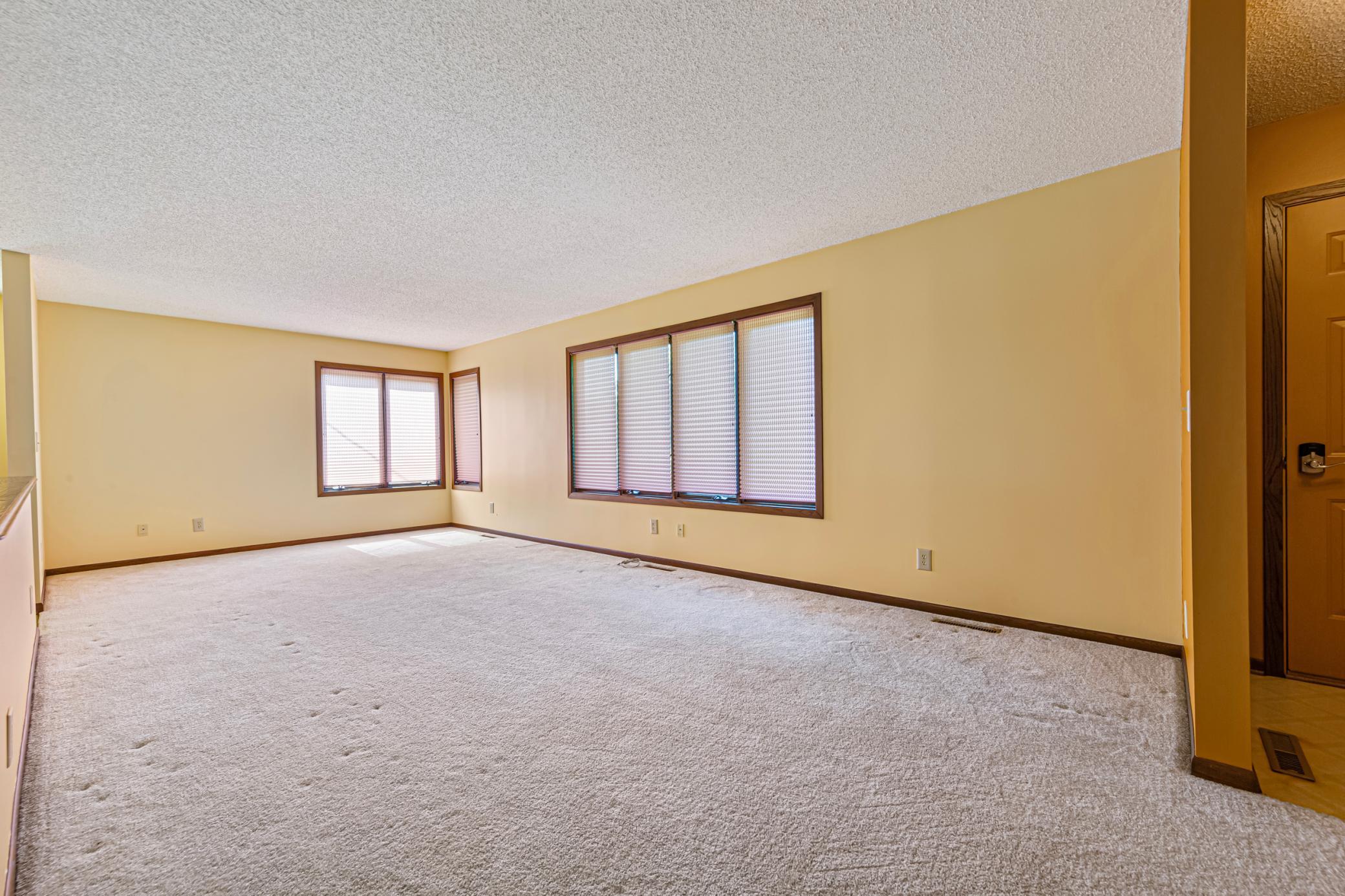 5177 255th Street E Property Photo 17