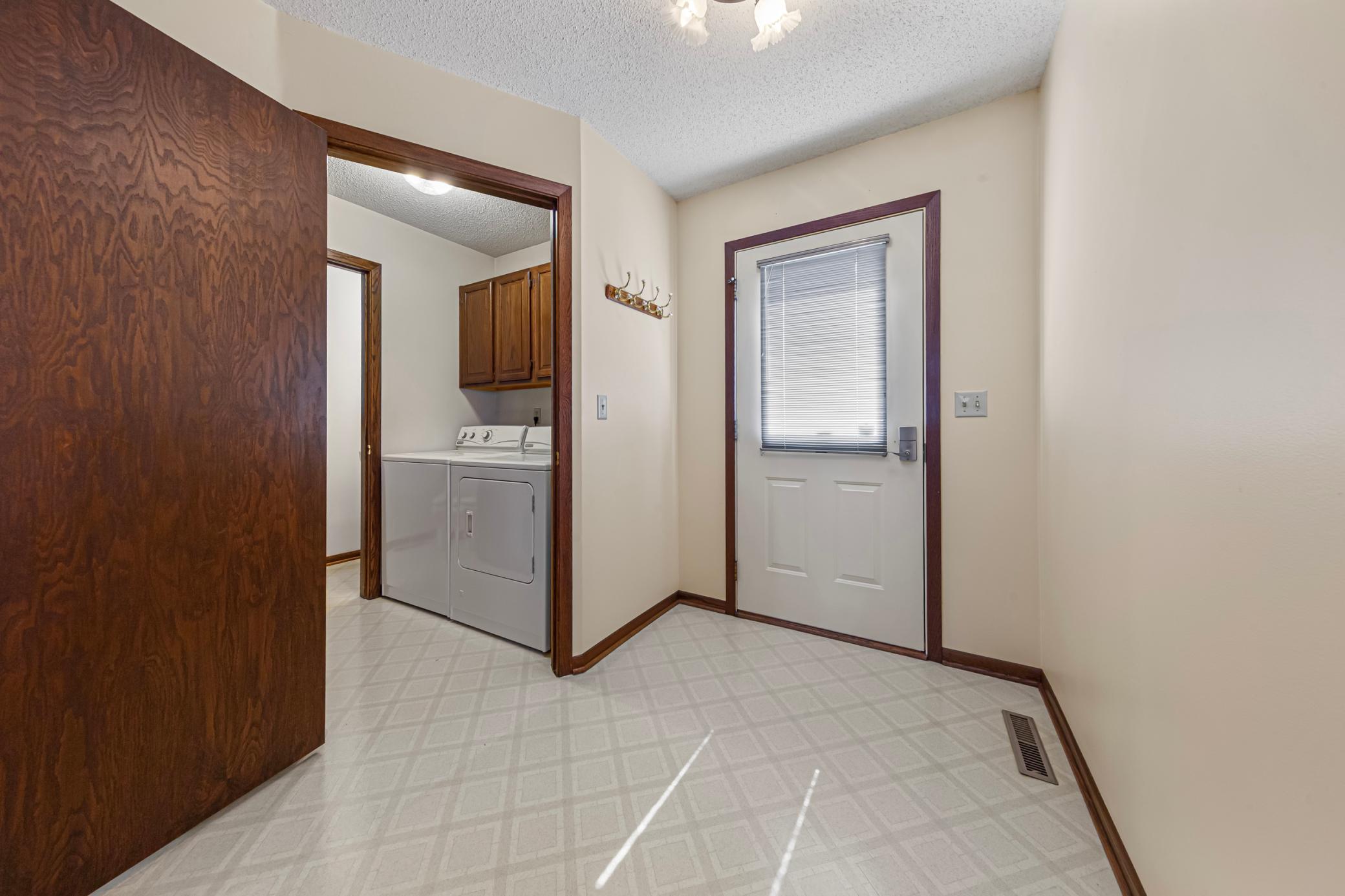 5177 255th Street E Property Photo 25