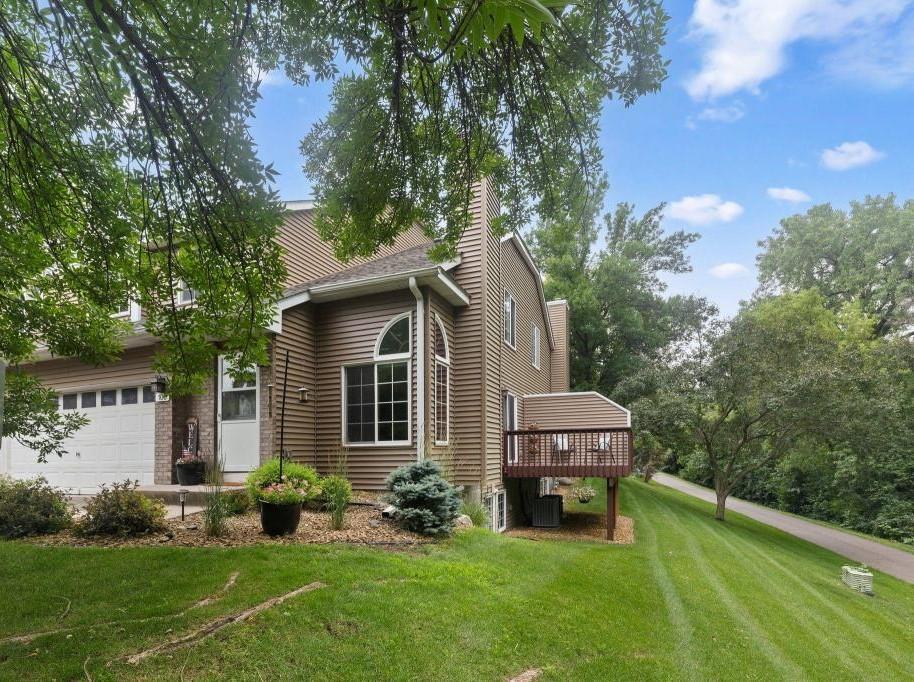 100 Primrose Court Property Photo 1