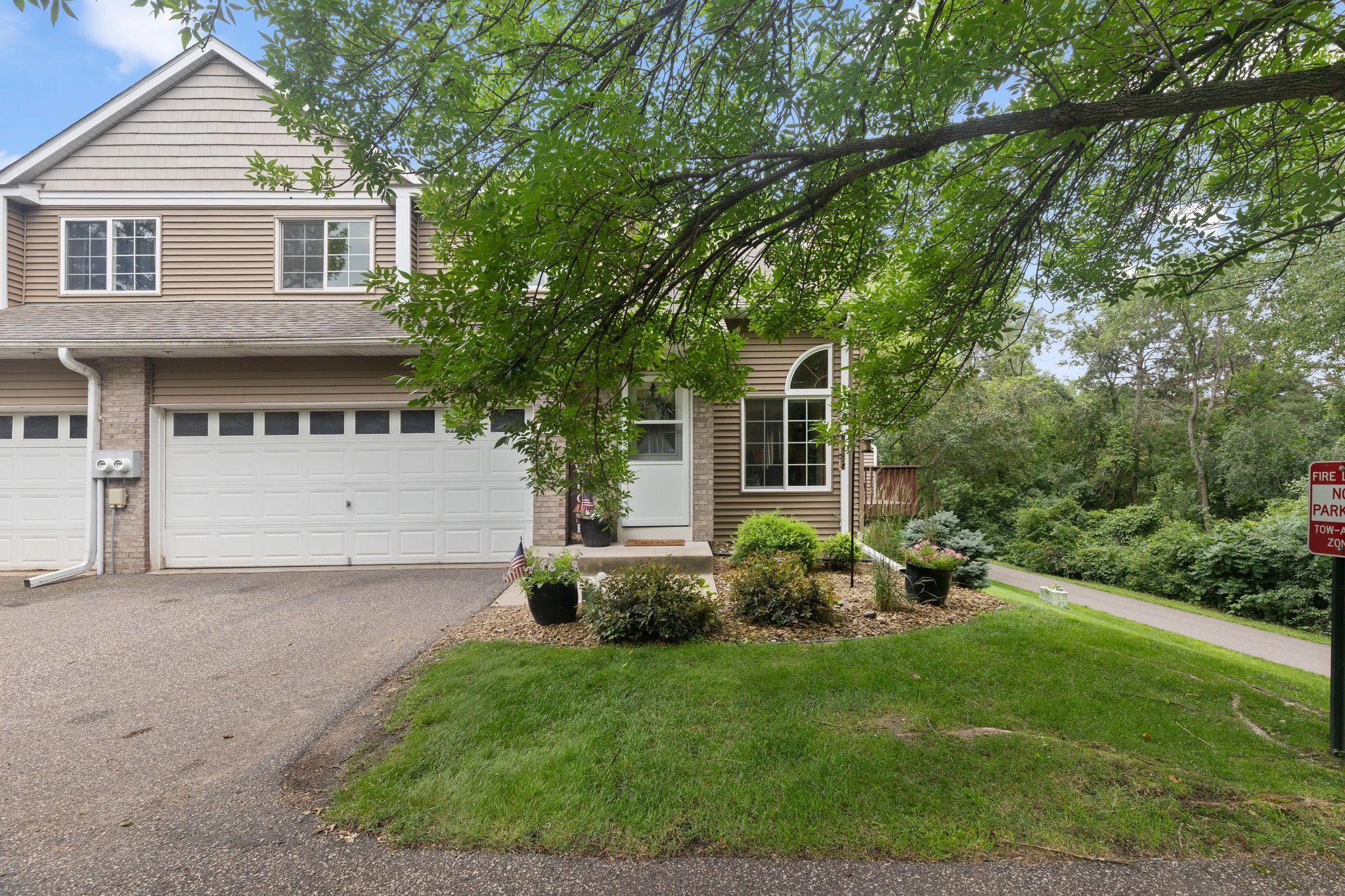100 Primrose Court Property Photo 2