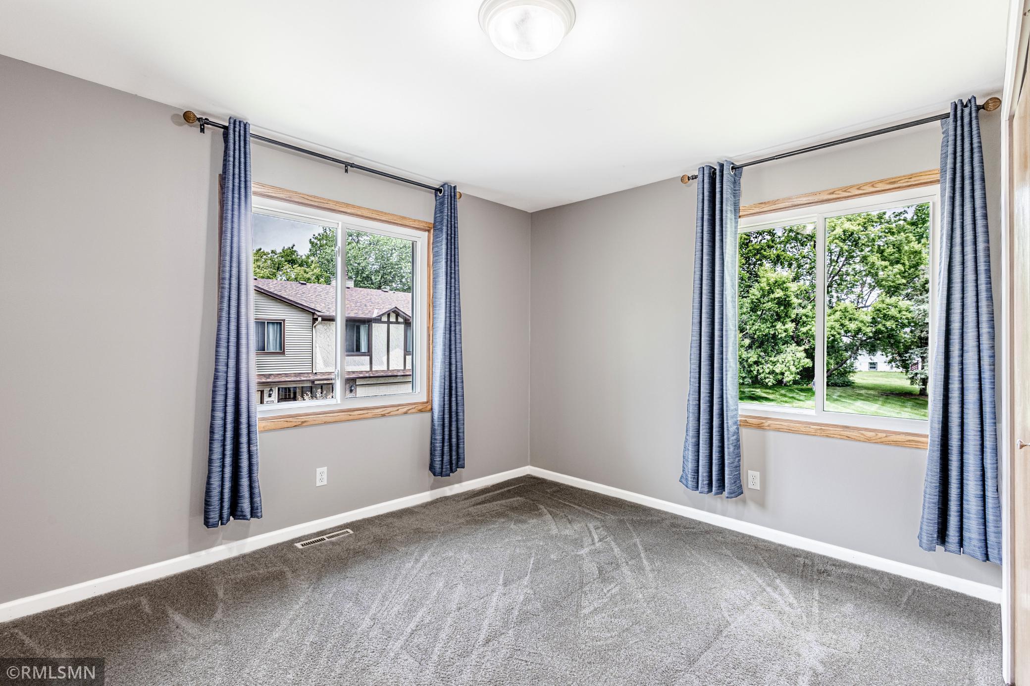 8824 N Maplebrook Court Property Photo 14