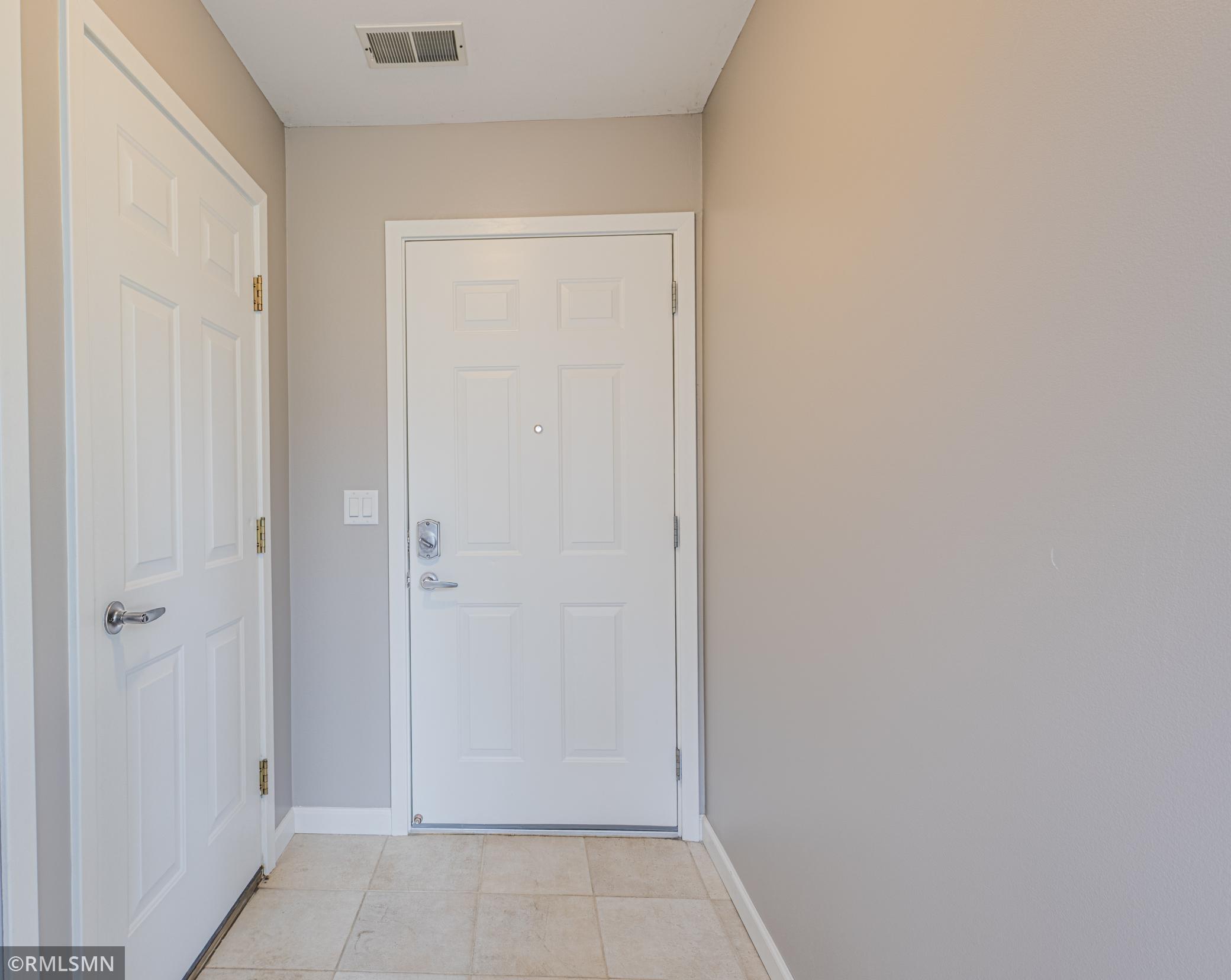 8824 N Maplebrook Court Property Photo 27