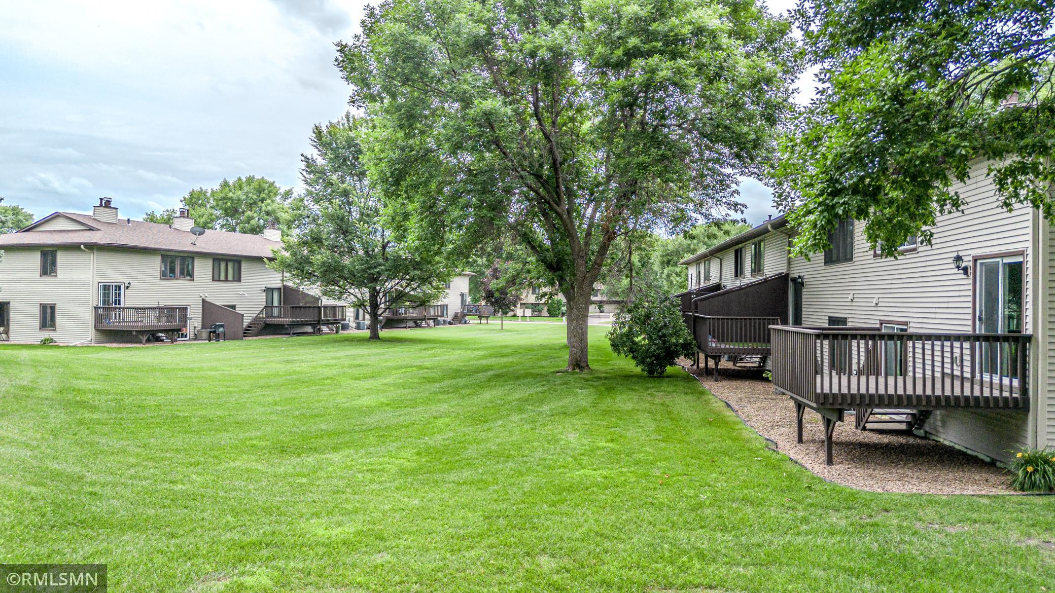 8824 N Maplebrook Court Property Photo 34