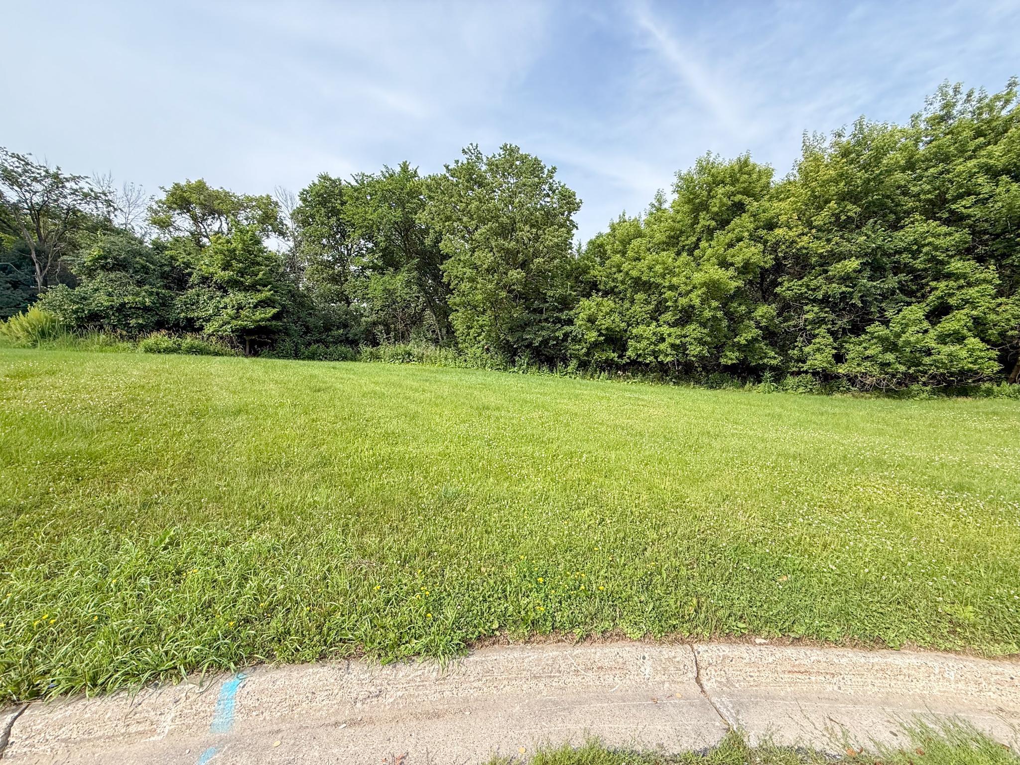 1218l Southview Drive Property Photo 1