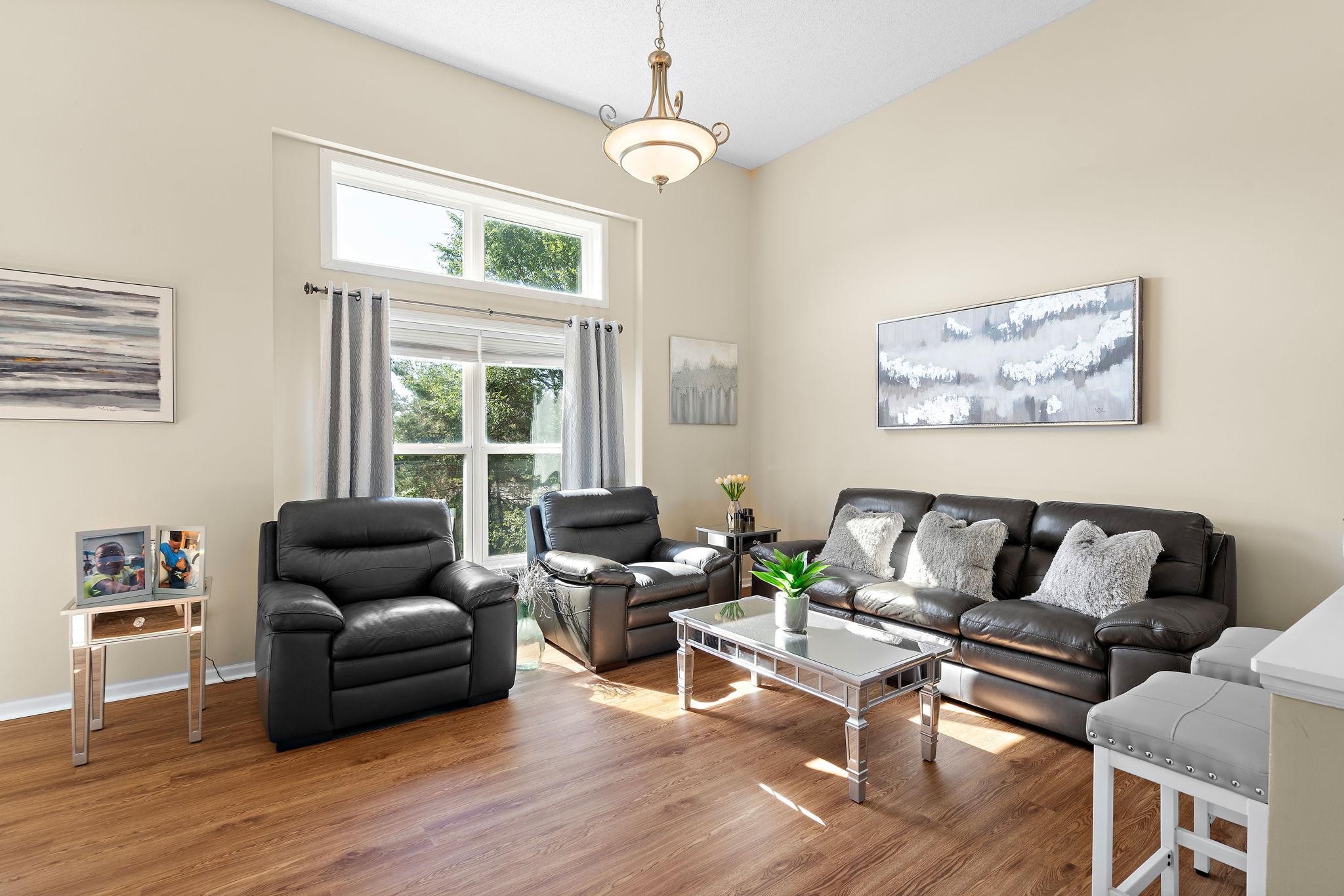 17549 70th Place N Property Photo 5
