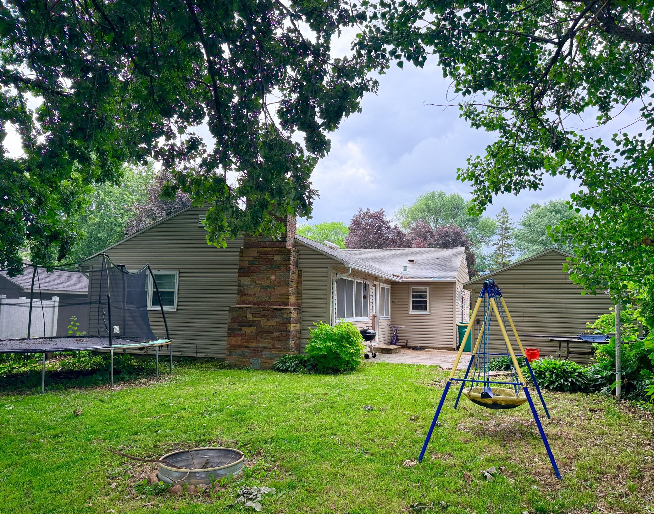 607 Edgewood Avenue Property Photo 5