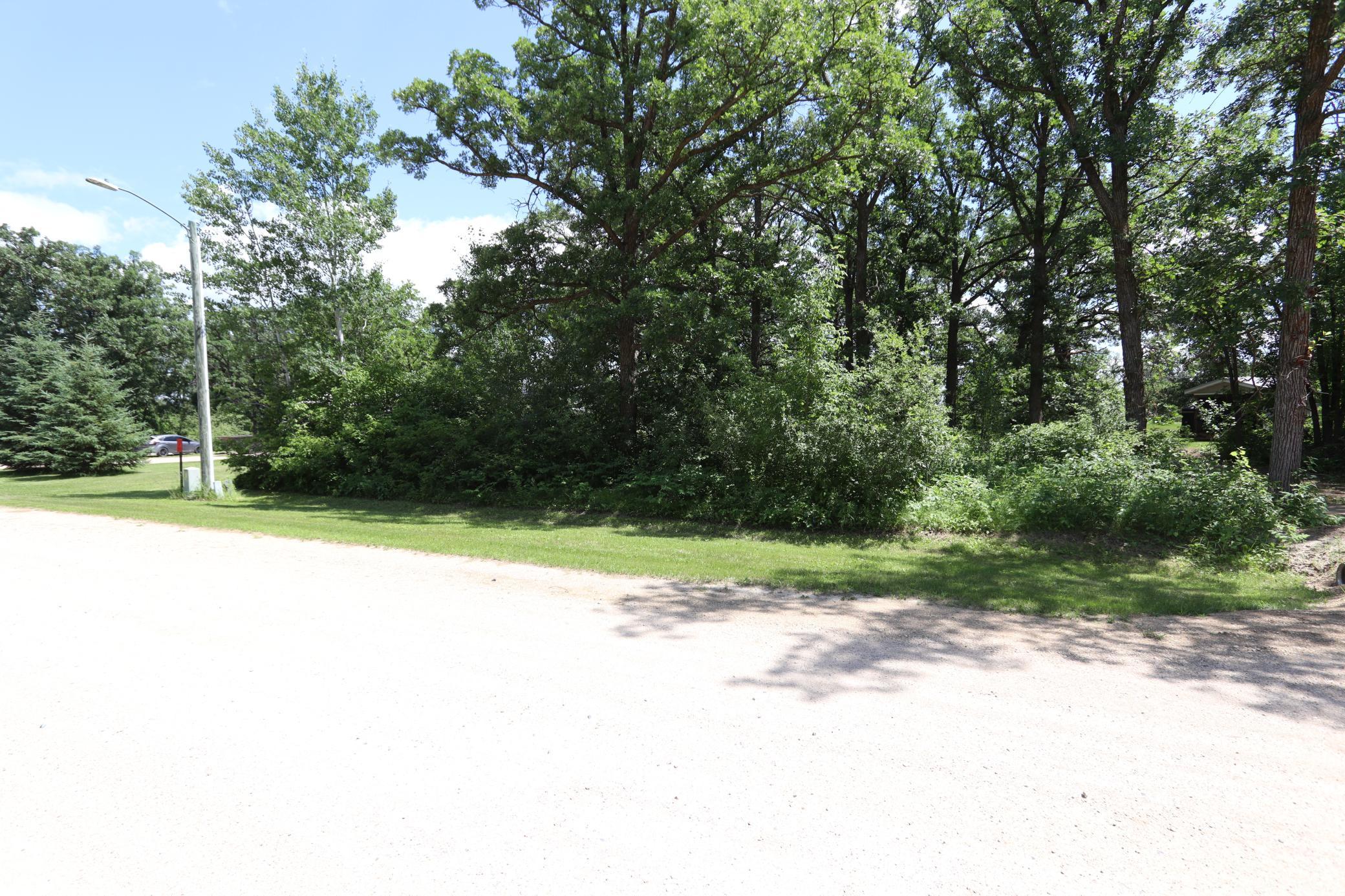 752 Lenmark Lane Property Photo 33