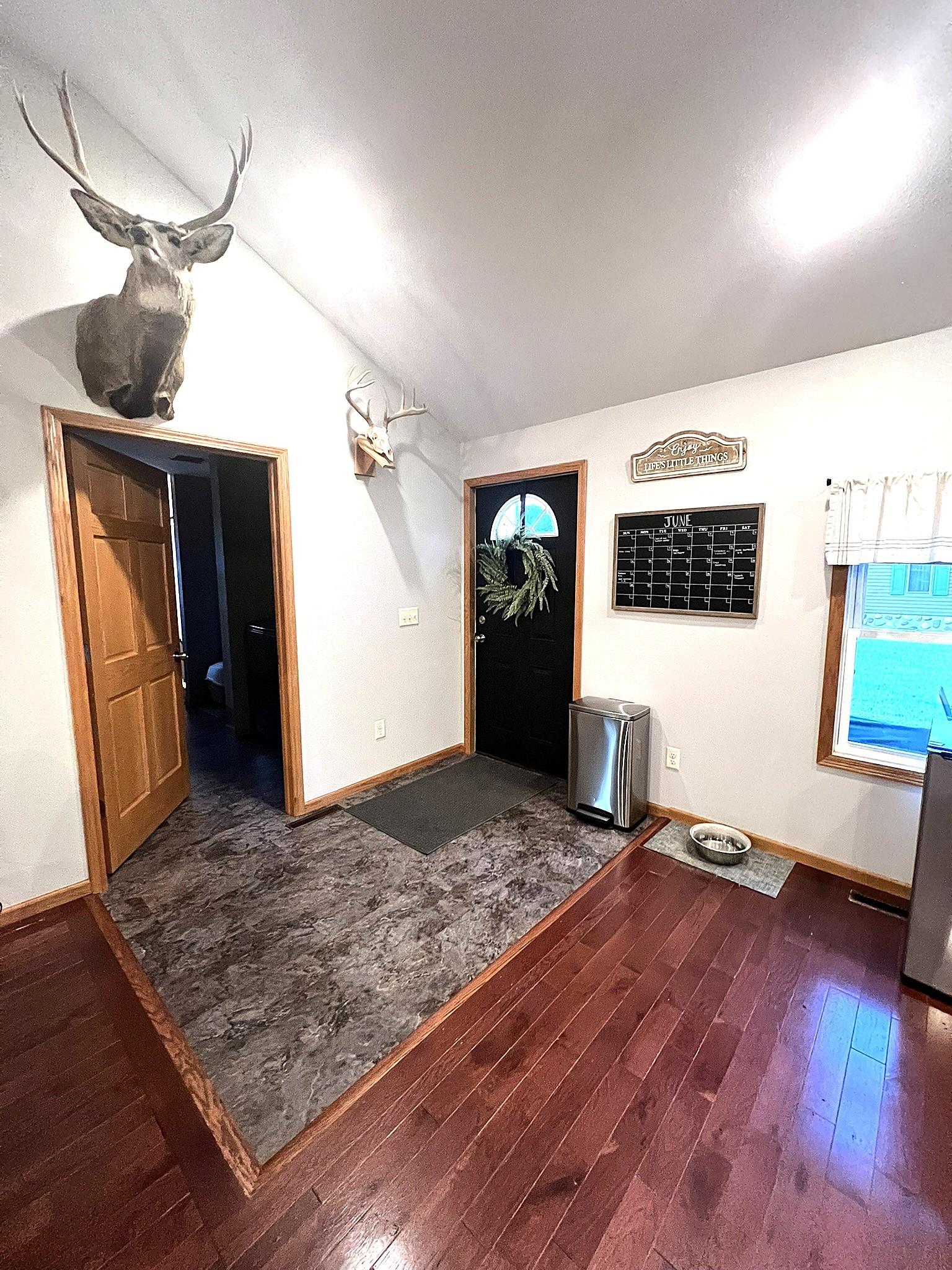 420 Oakwood Street Property Photo 6