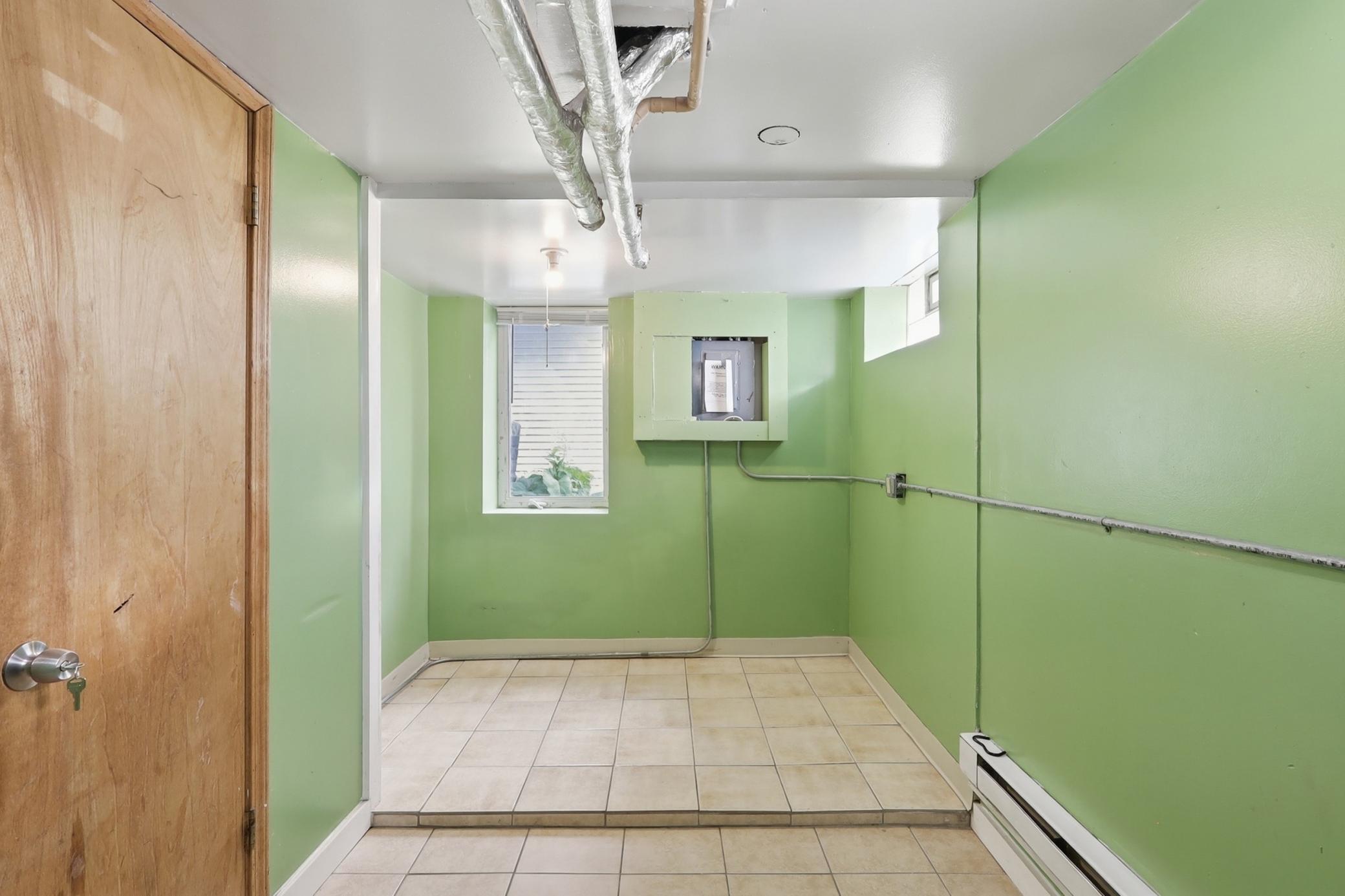 1510 35th Street E Property Photo 16