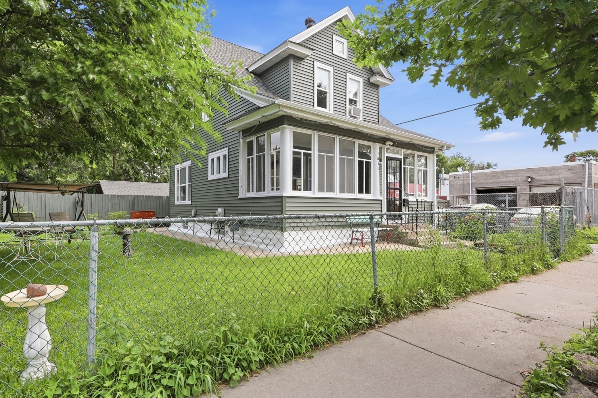 1510 35th Street E Property Photo 23