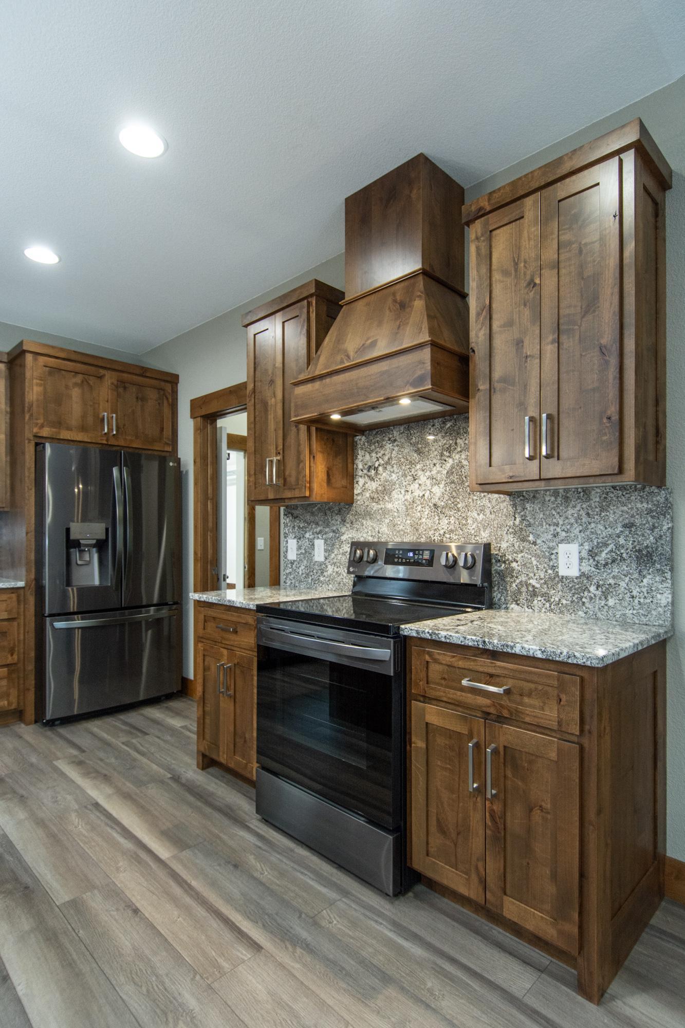 11613 Forestview Drive Property Photo 15