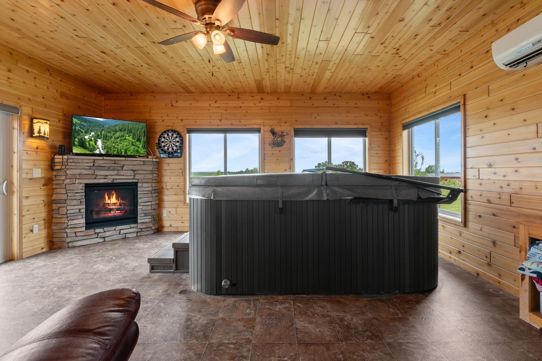25759 State Highway 55 Property Photo 16