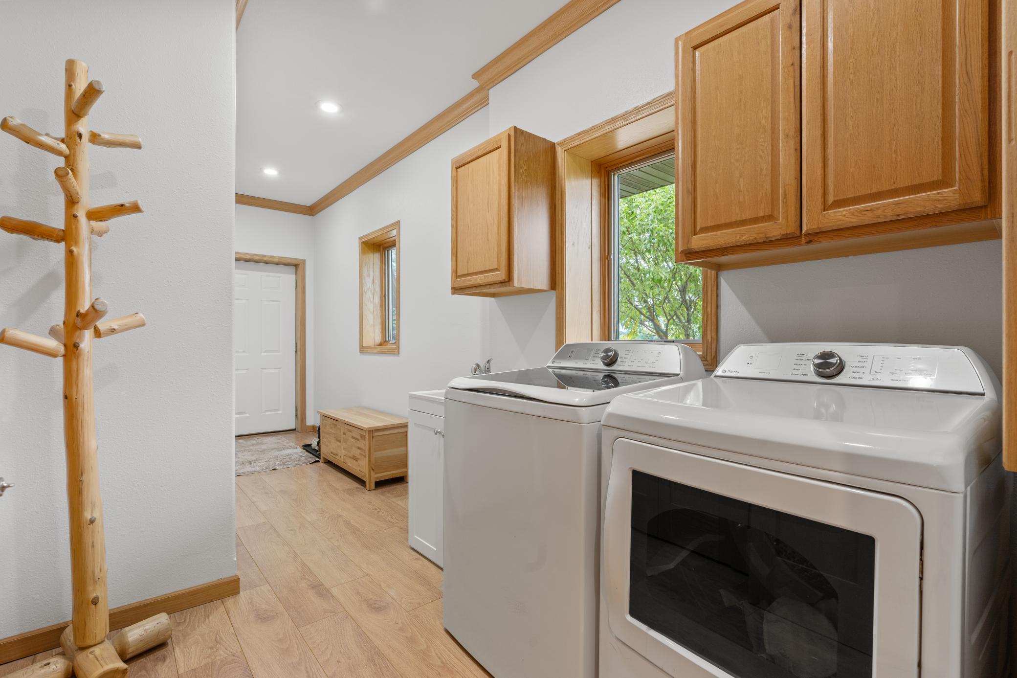 25759 State Highway 55 Property Photo 20