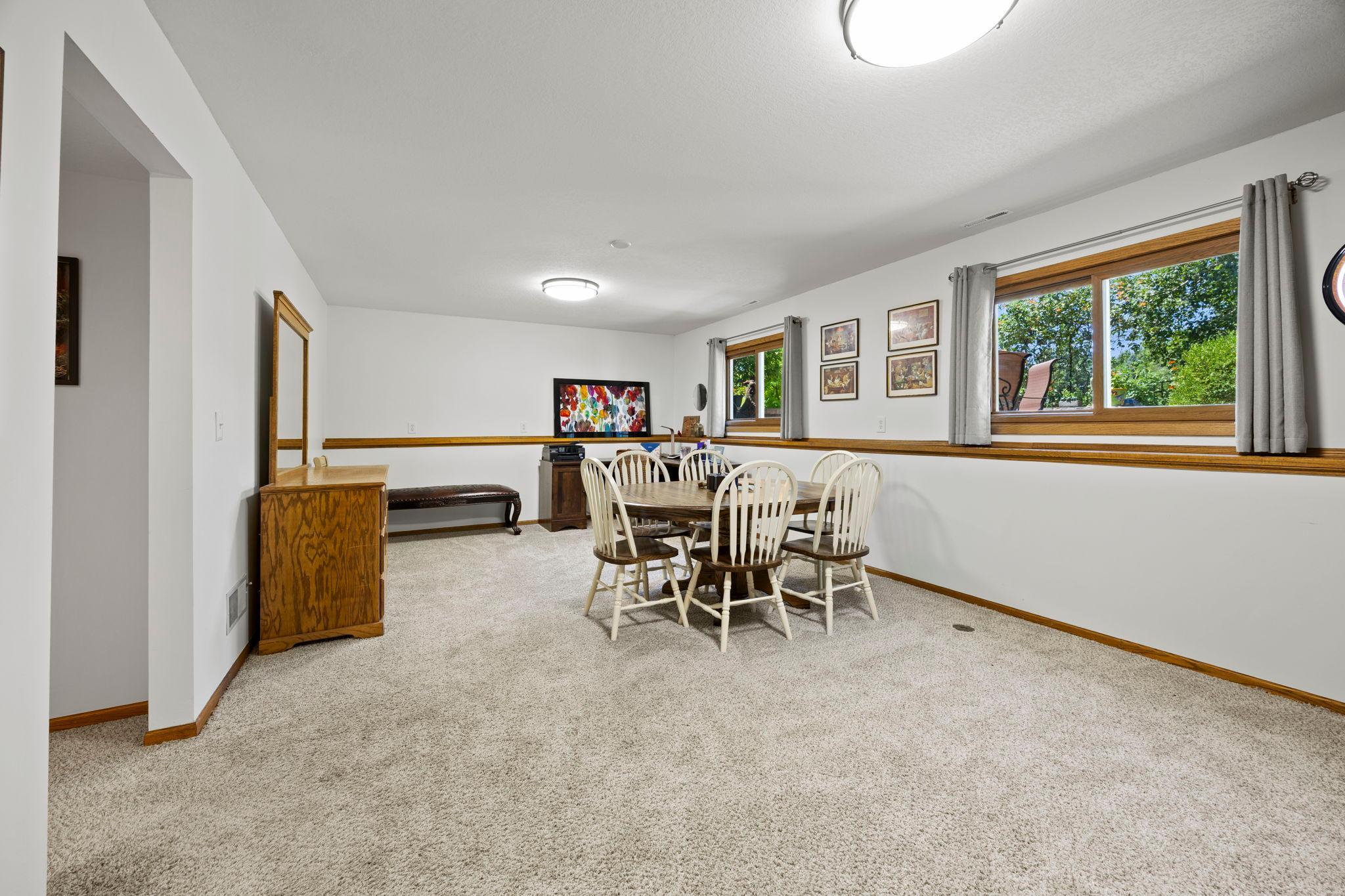 11825 44th Avenue N Property Photo 29