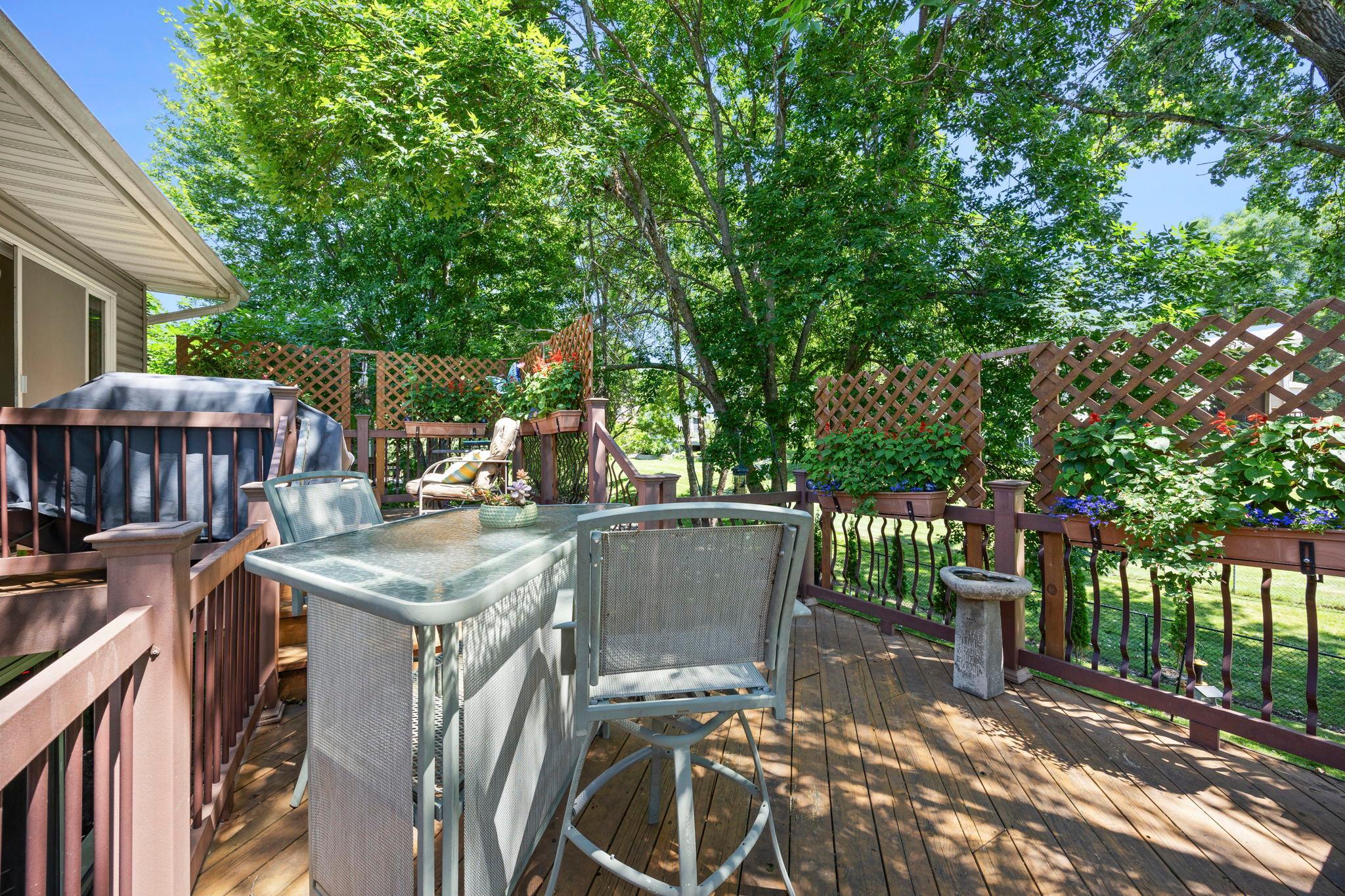 11825 44th Avenue N Property Photo 37