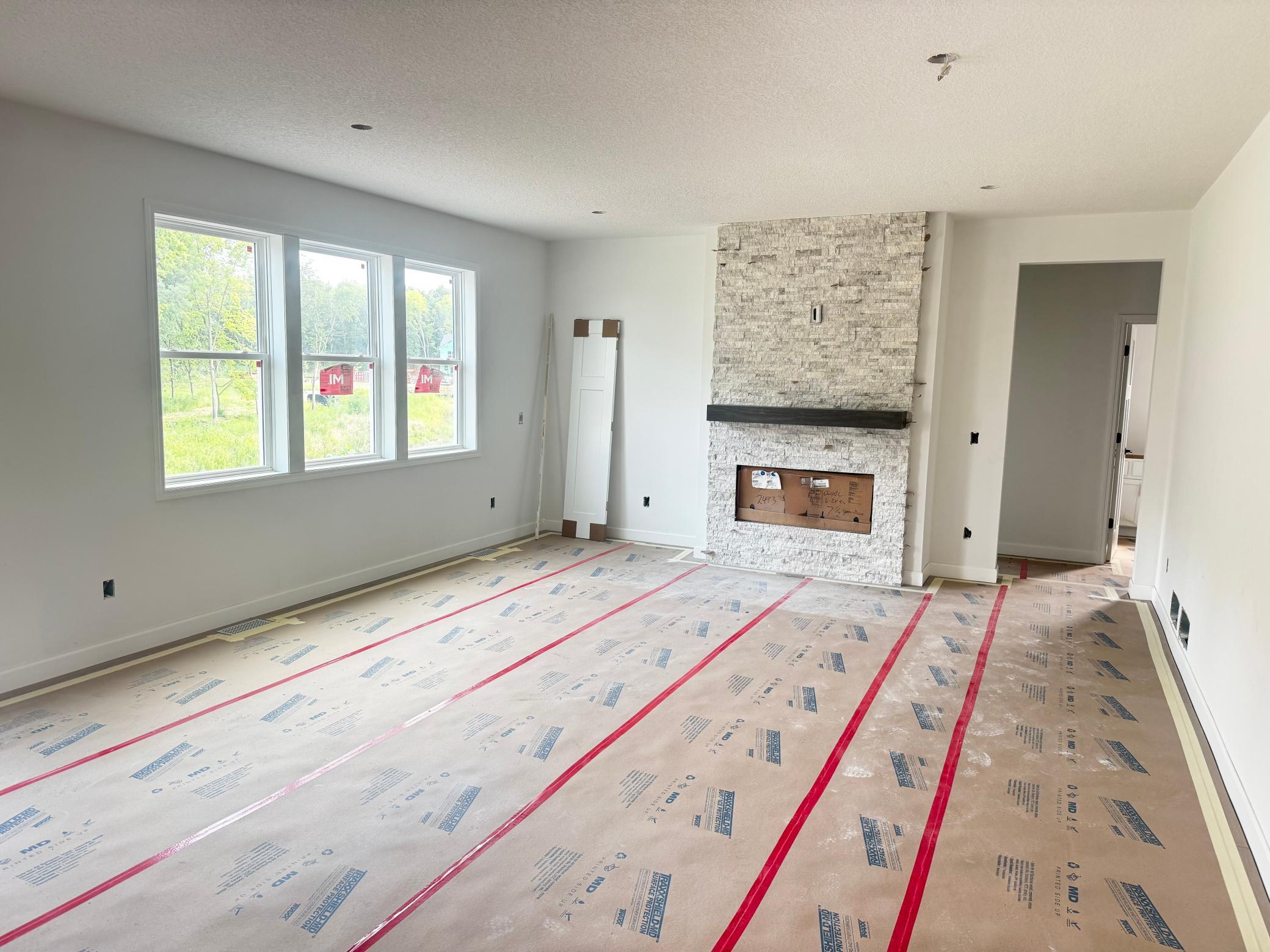 2493 Rock Elm Road Property Photo 3
