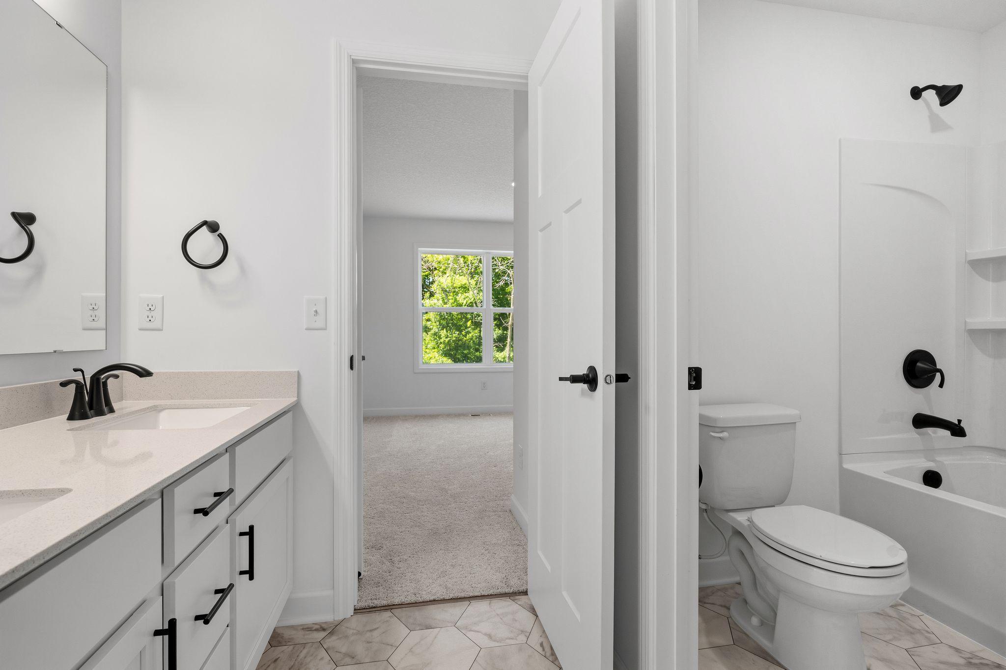 2493 Rock Elm Road Property Photo 15