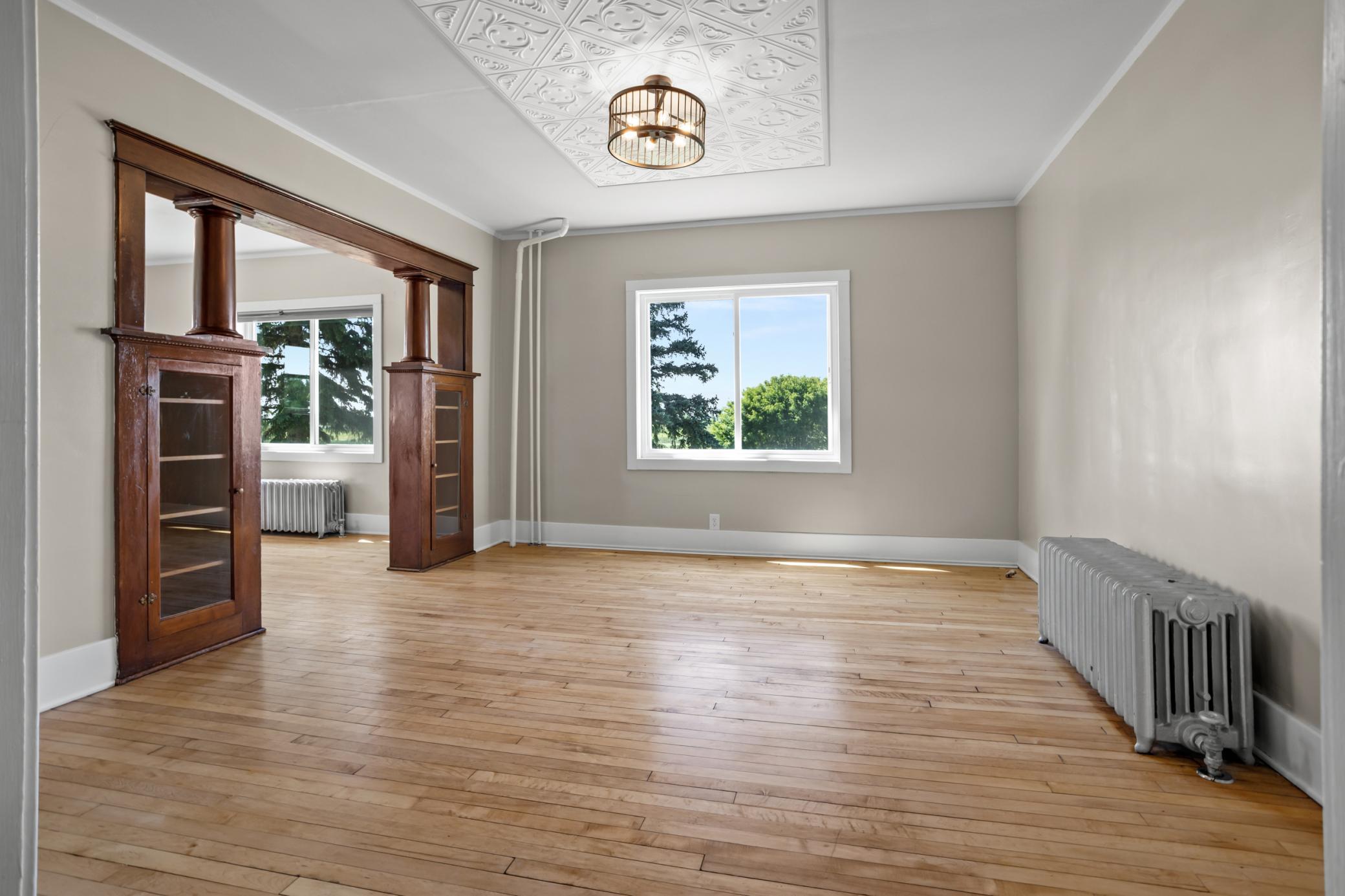 9215 5th Street Ne Property Photo 5