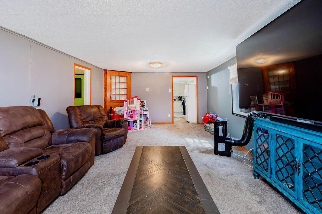 212 Canning Street E Property Photo 7