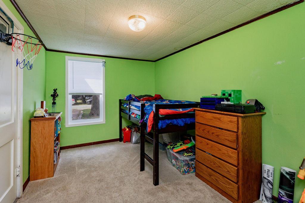 212 Canning Street E Property Photo 8