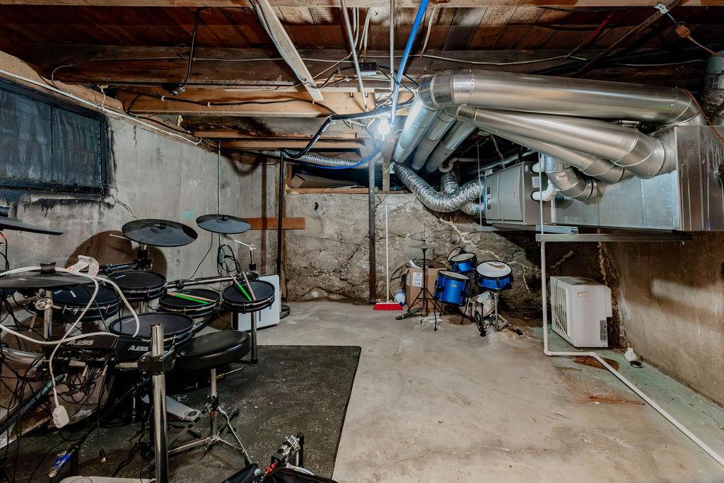 212 Canning Street E Property Photo 16
