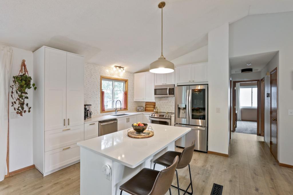 20615 Jaguar Avenue Property Photo 10