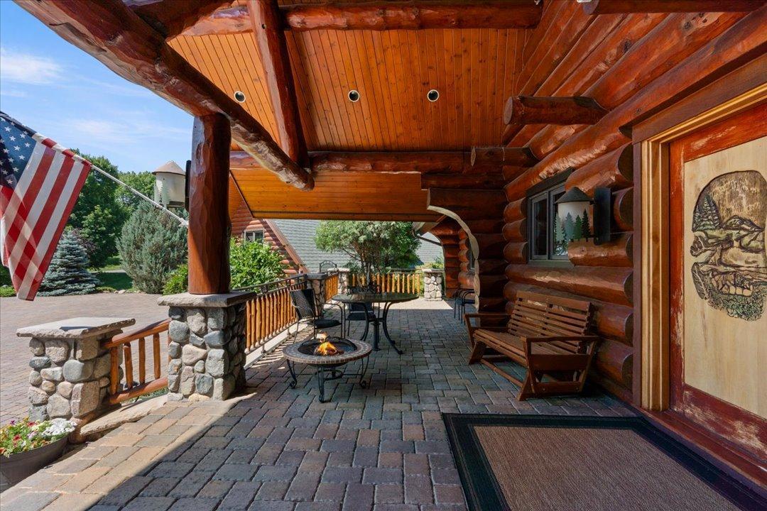 7127 Forestview Road Nw Property Photo 10