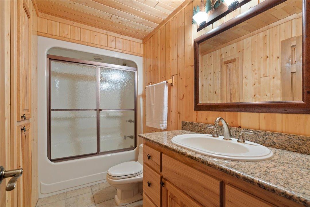 7127 Forestview Road Nw Property Photo 39