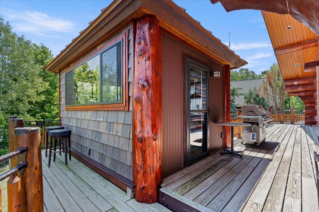 7127 Forestview Road Nw Property Photo 42