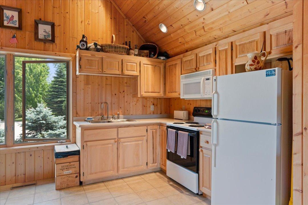 7127 Forestview Road Nw Property Photo 51