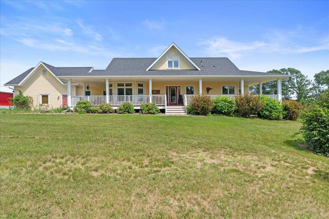 43342 Hosta Lane Property Photo 2