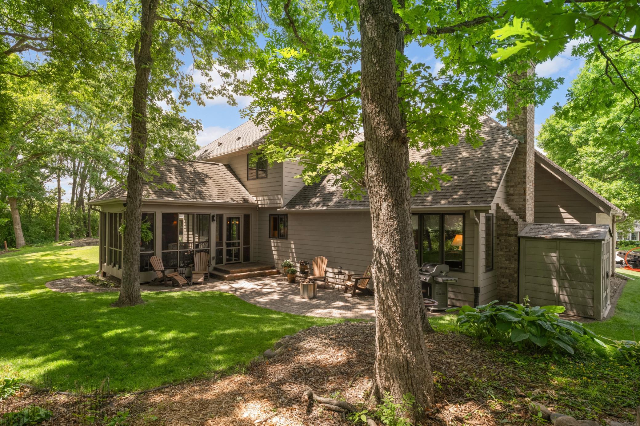 4824 Whispering Court Property Photo 10