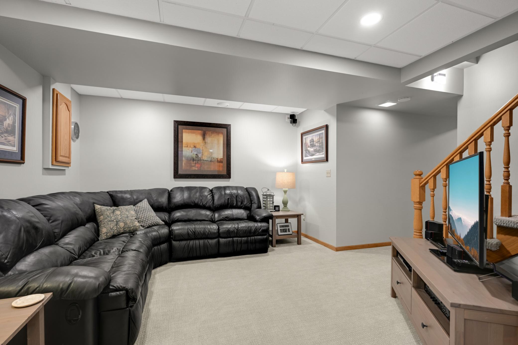 4824 Whispering Court Property Photo 39