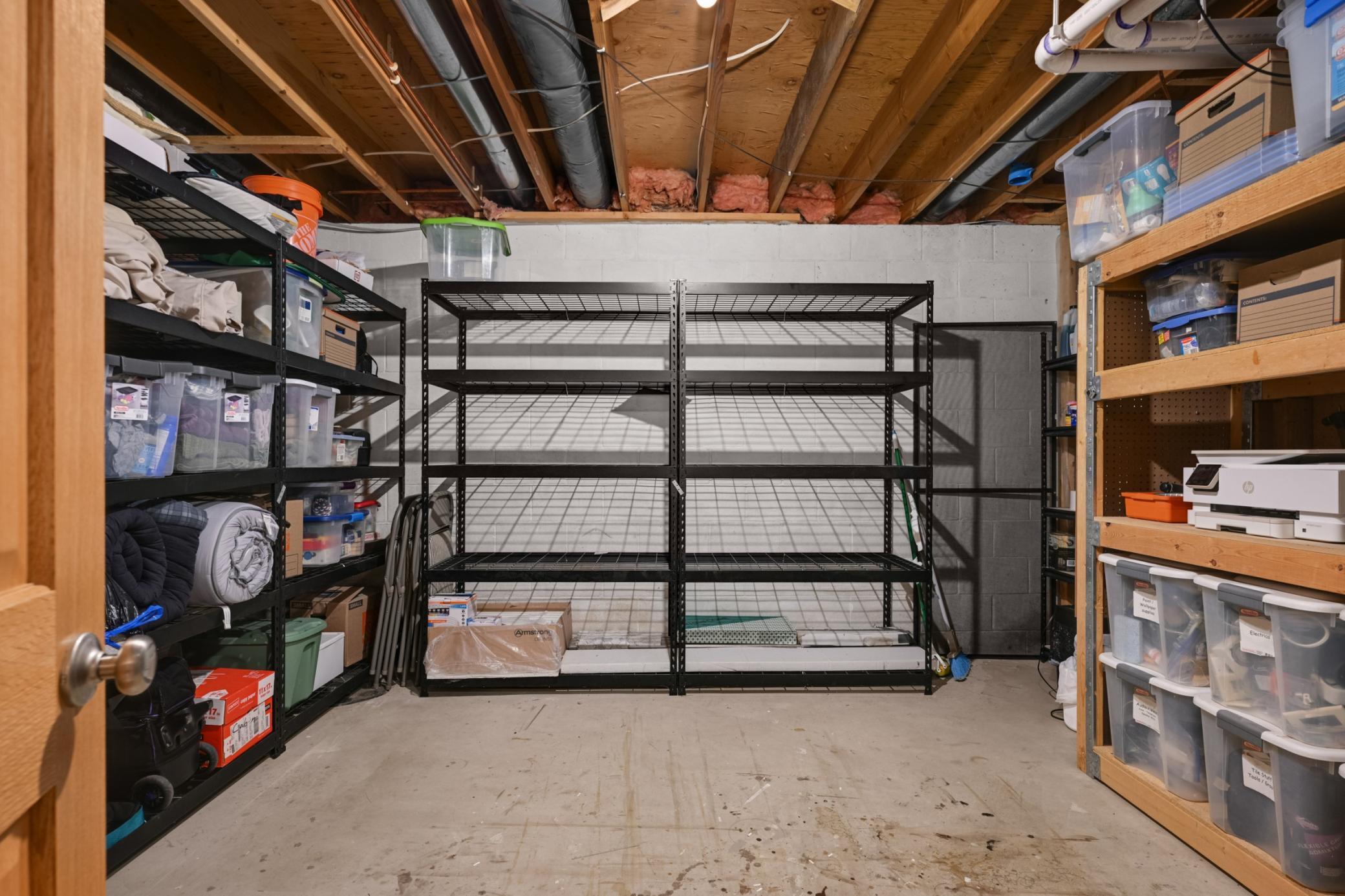 4824 Whispering Court Property Photo 44