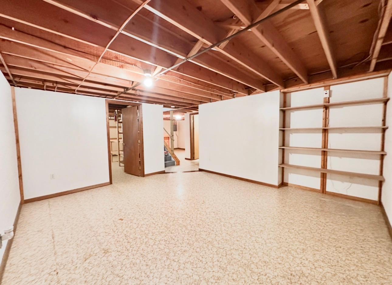 324 Jefferson Avenue Property Photo 18