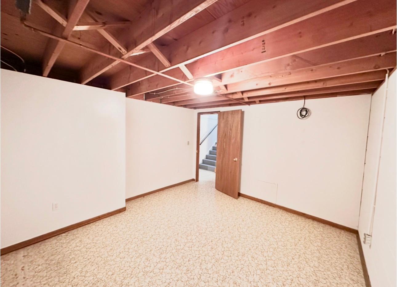 324 Jefferson Avenue Property Photo 19