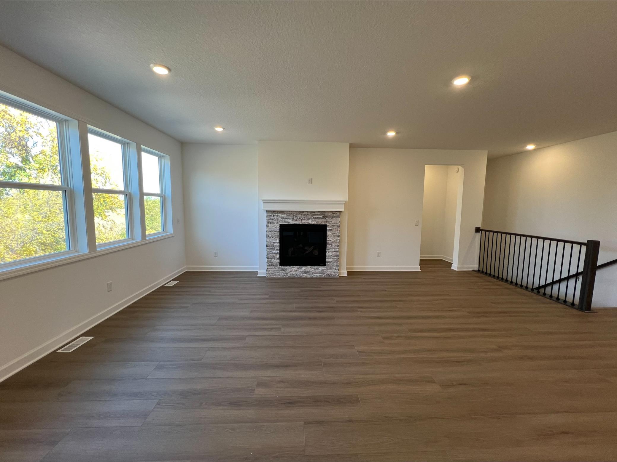 2125 Traverse Drive Property Photo 5