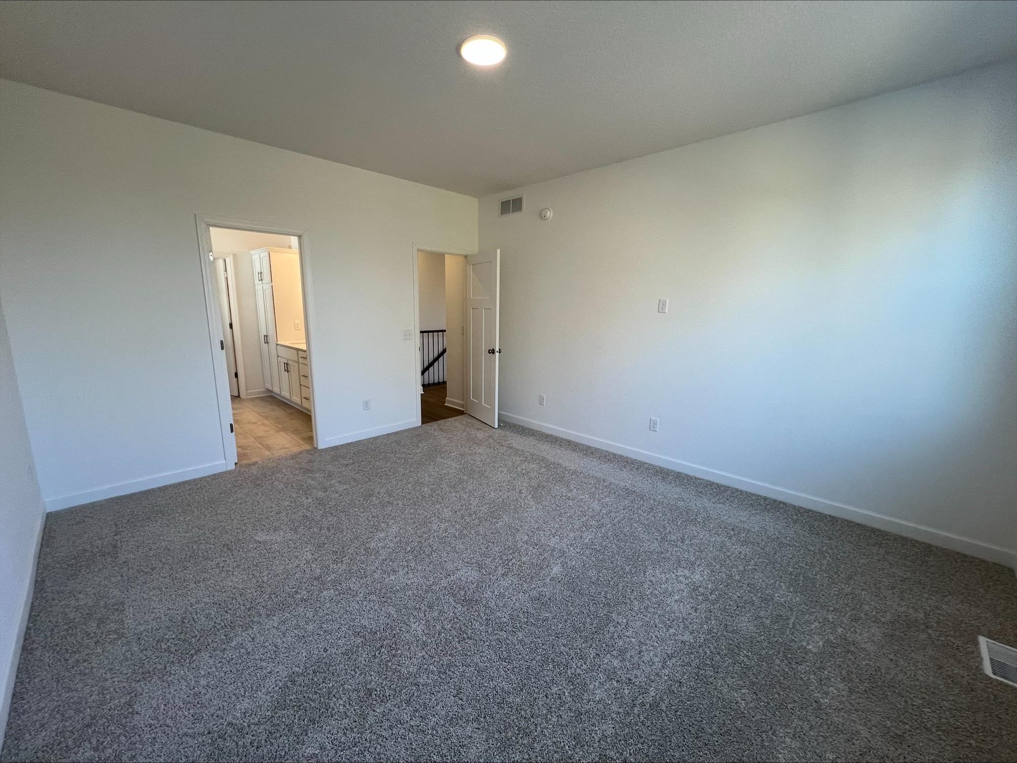 2125 Traverse Drive Property Photo 6