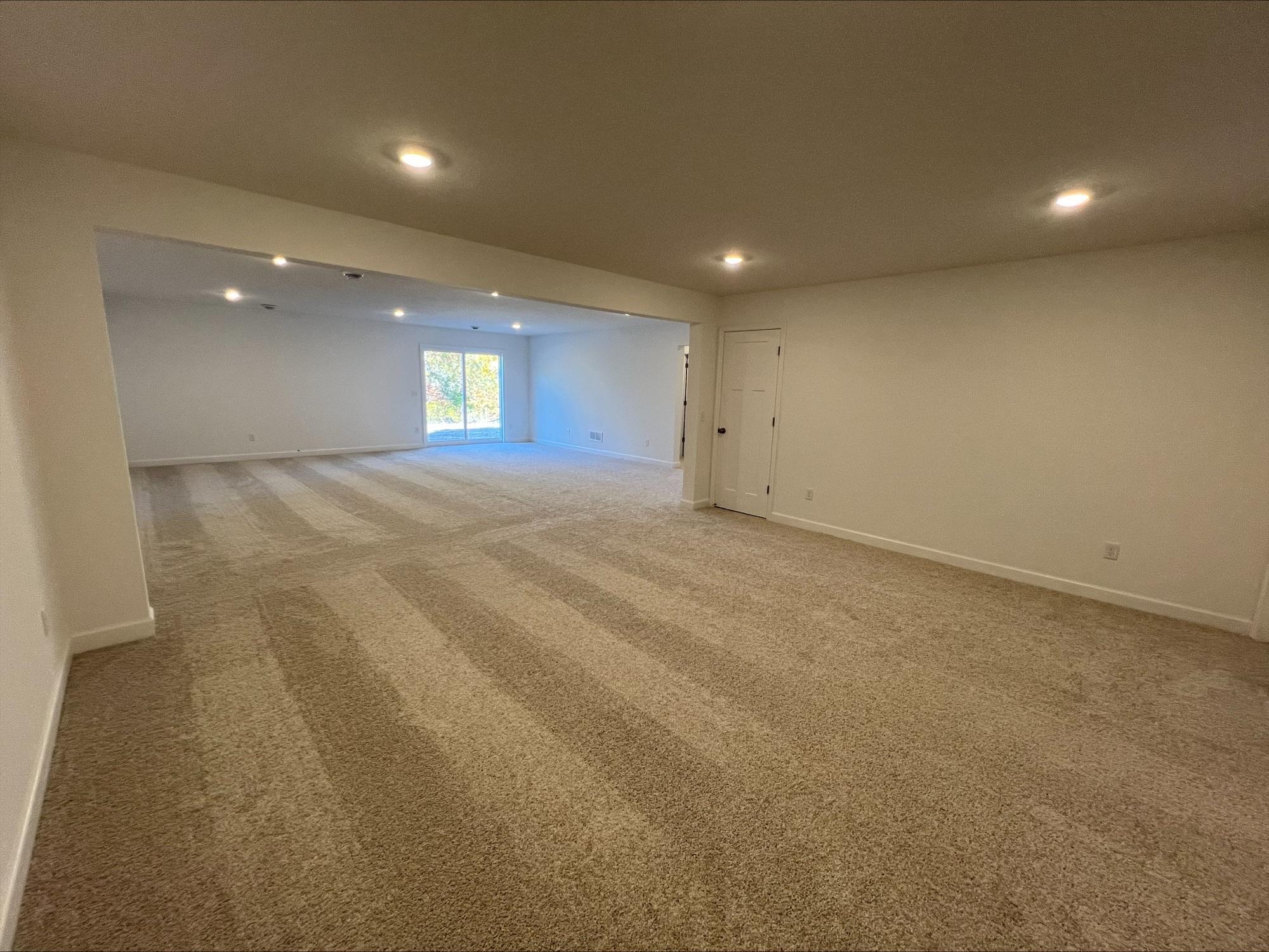 2125 Traverse Drive Property Photo 8