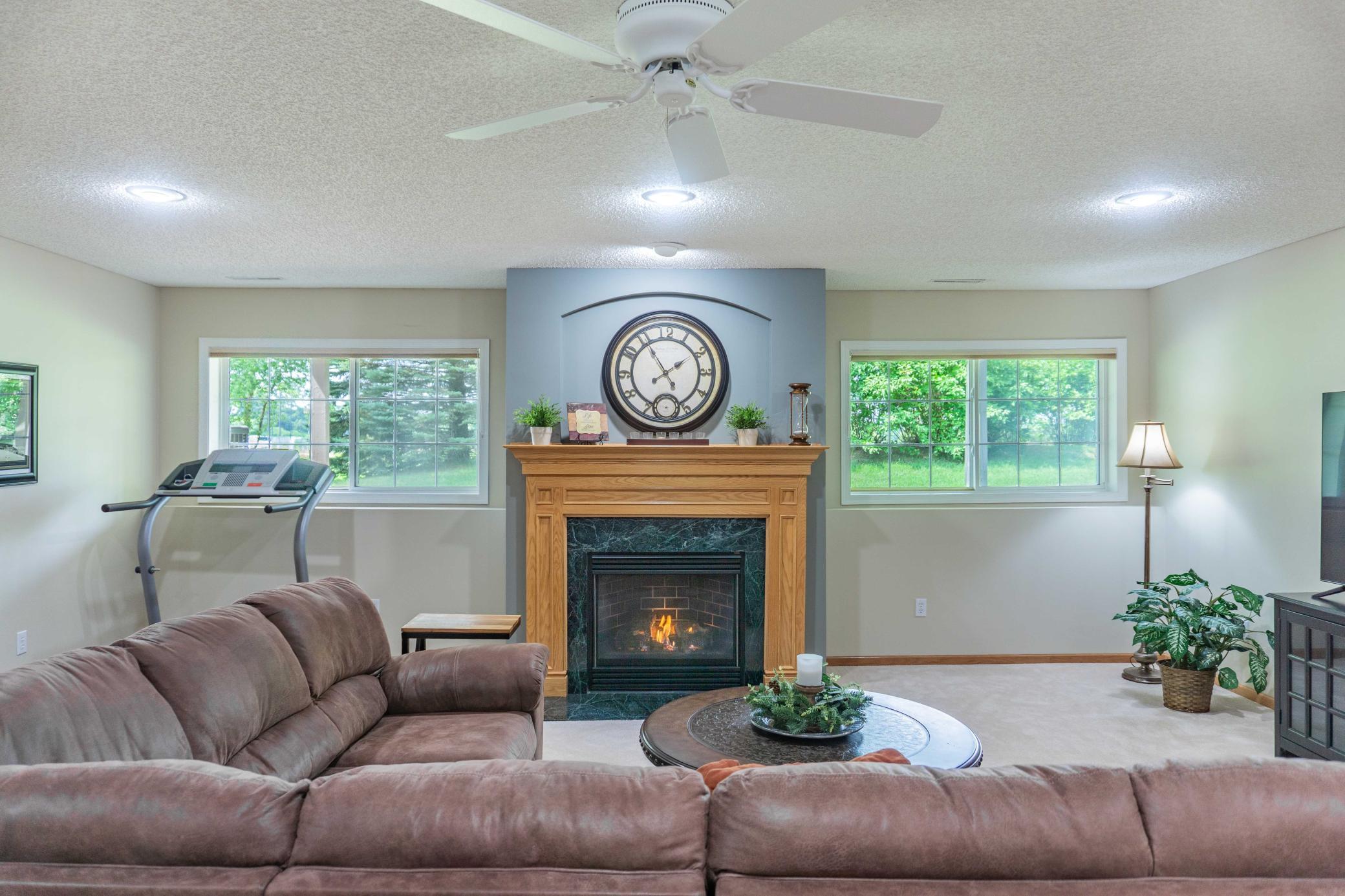 988 Daylily Drive Property Photo 35