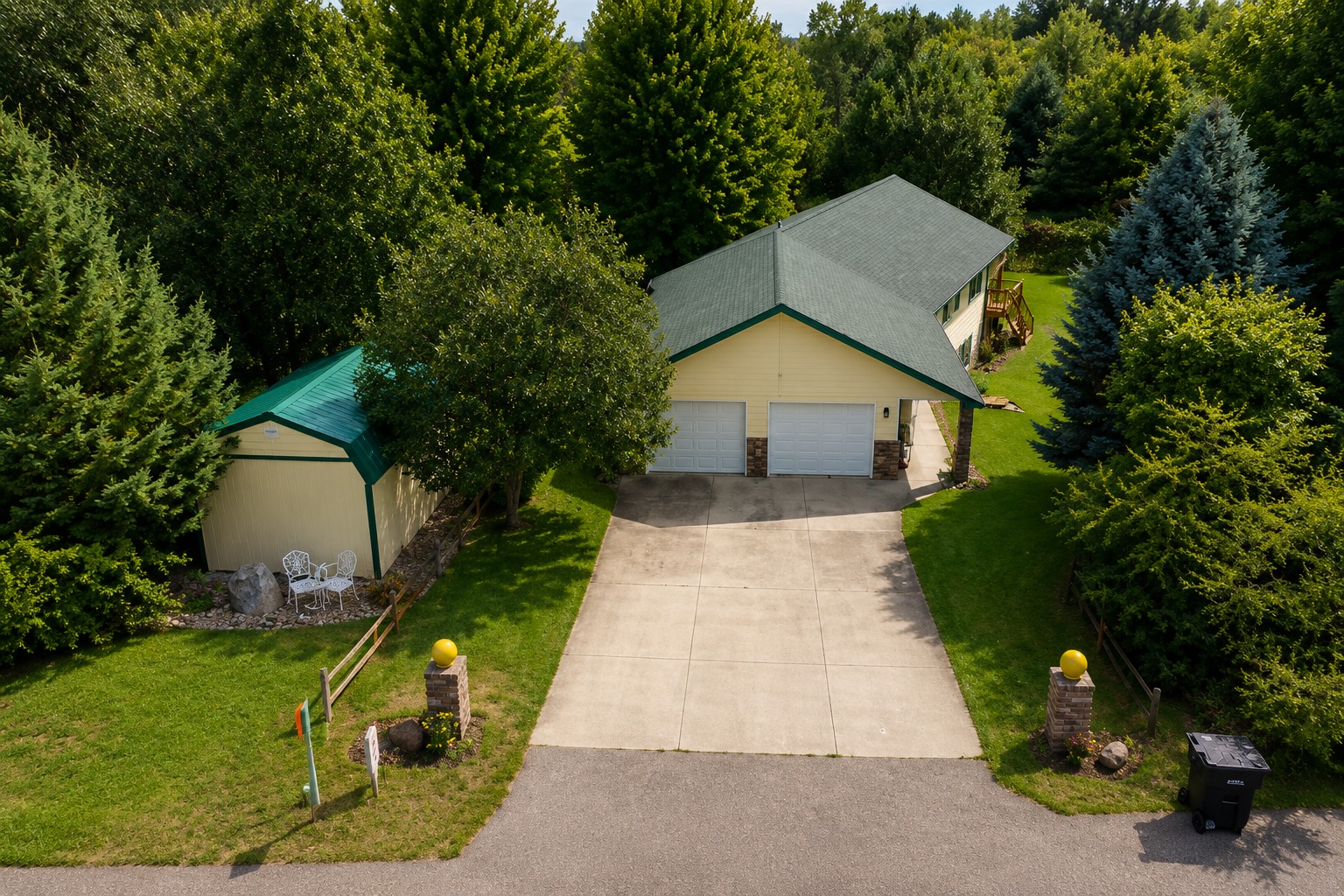44198 Mosquito Trail Property Photo 2
