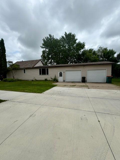 306 Sw Brown Street Property Photo 2