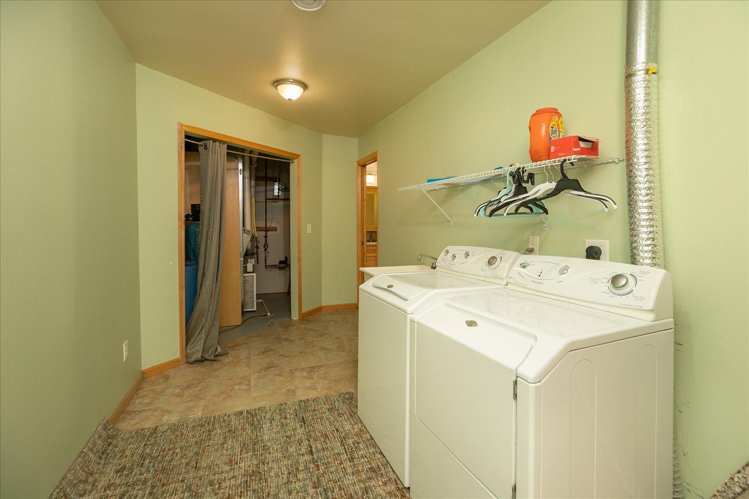 5087 Foxfield Drive Nw Property Photo 23
