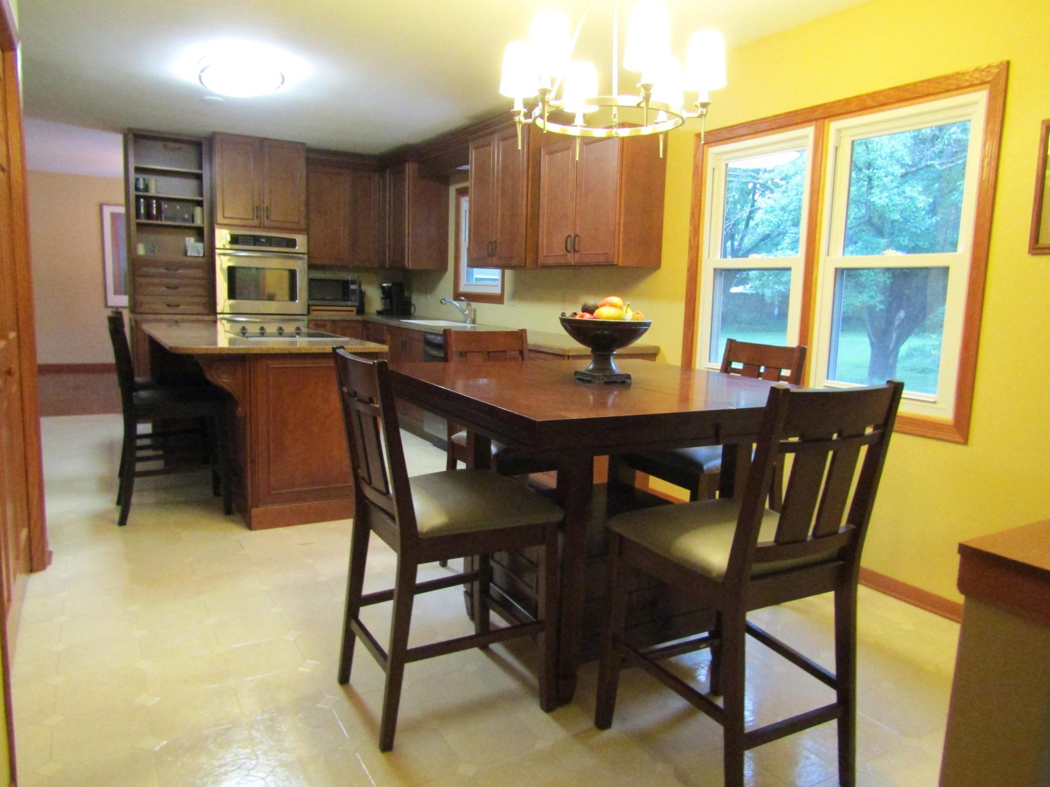 407 Eichelberger Avenue Property Photo 15