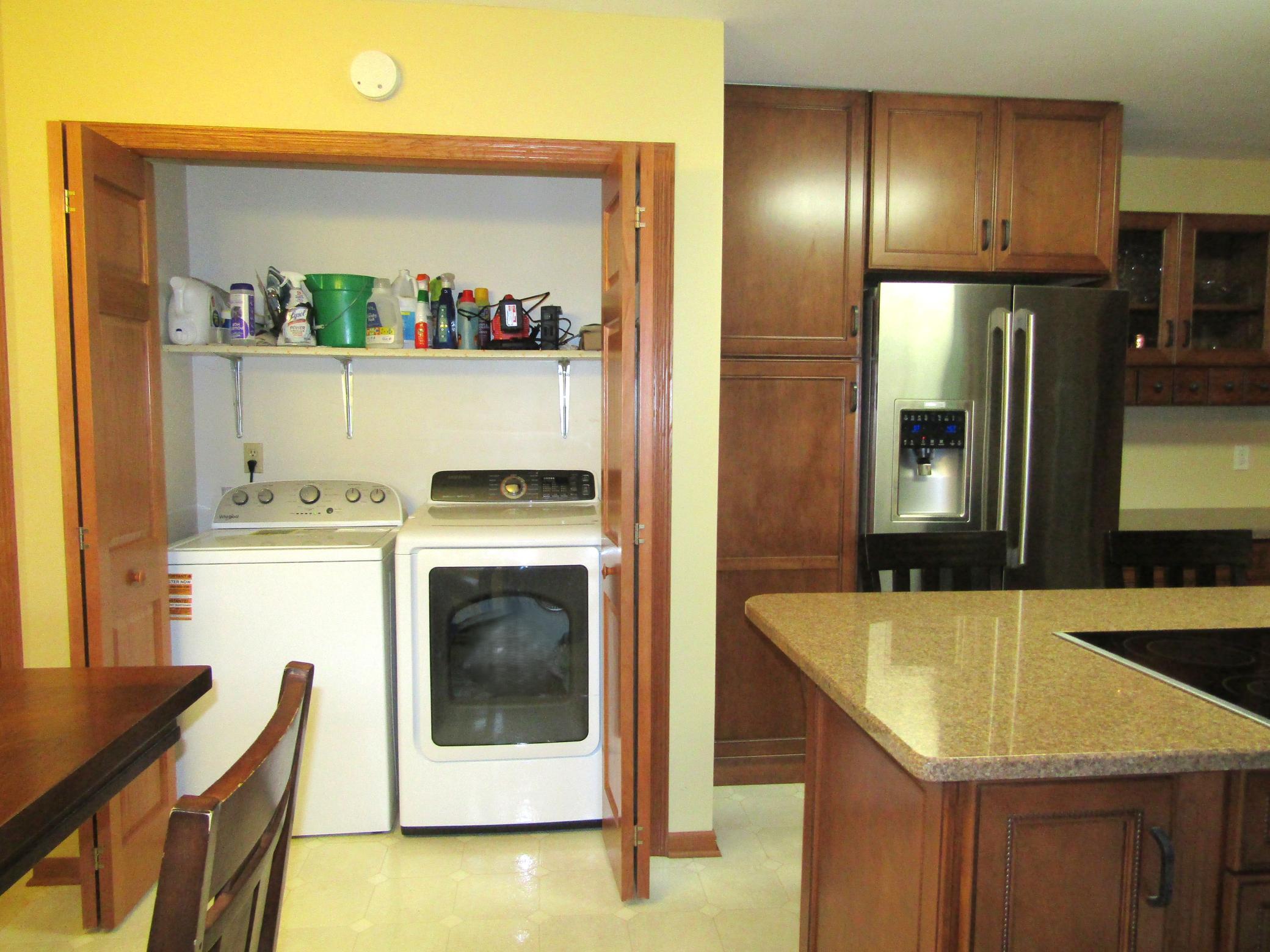 407 Eichelberger Avenue Property Photo 17