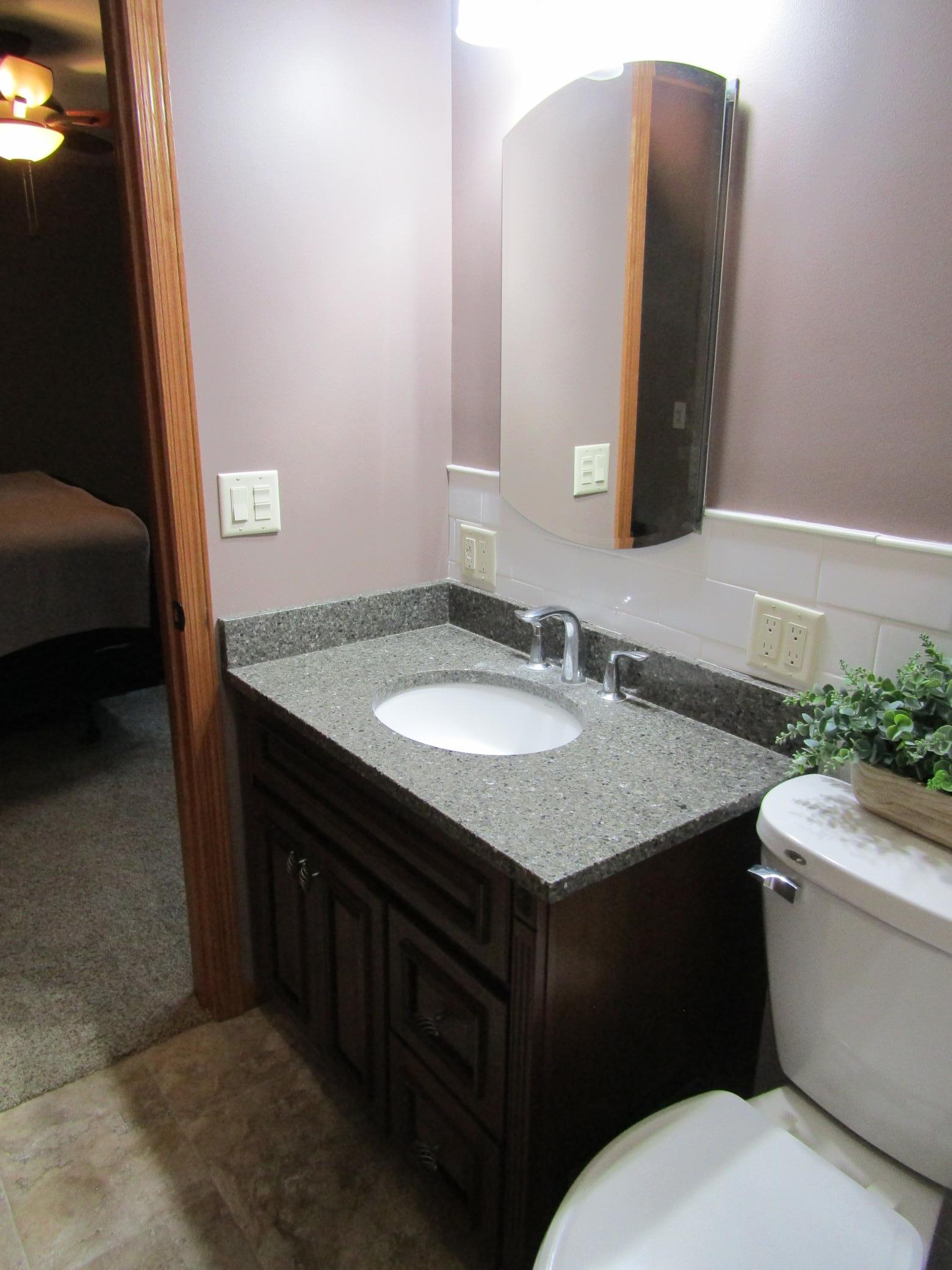 407 Eichelberger Avenue Property Photo 29