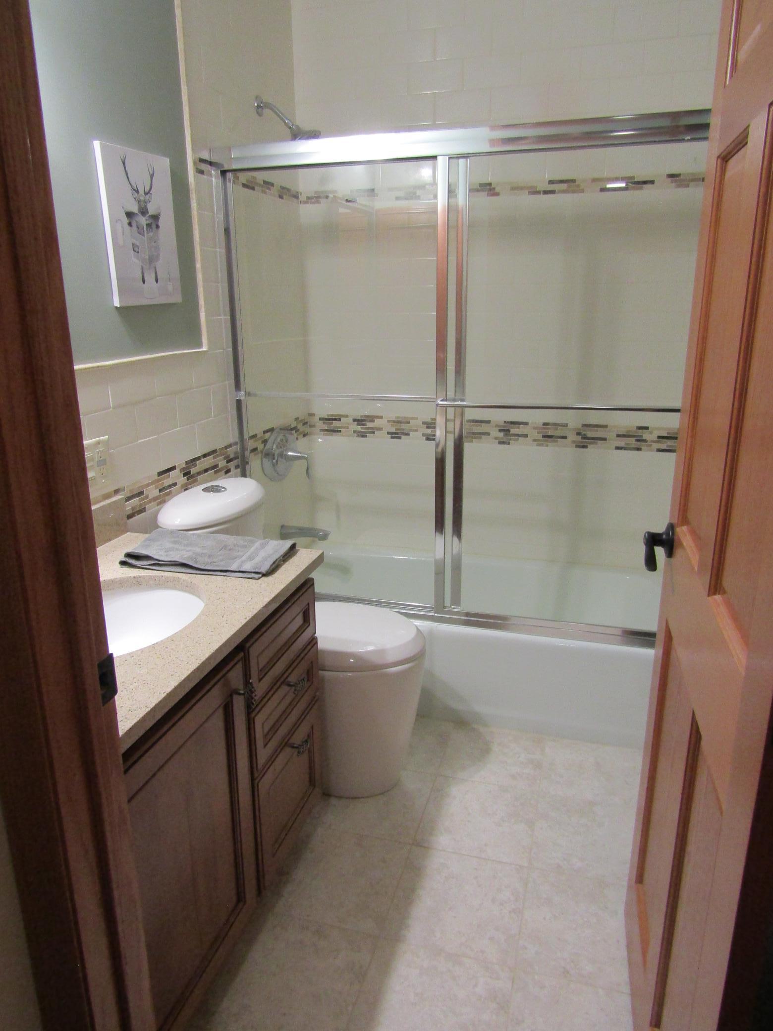 407 Eichelberger Avenue Property Photo 35
