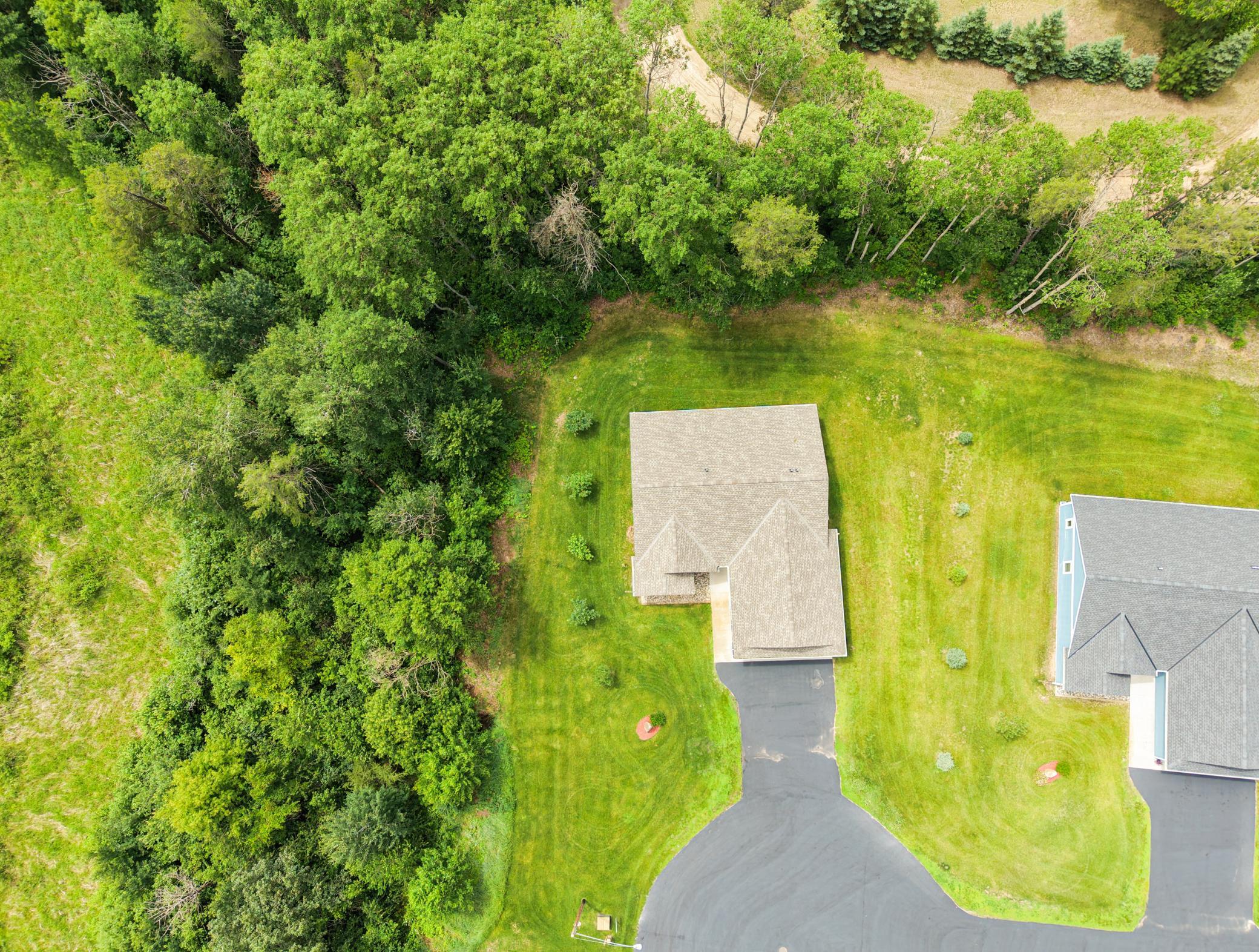 725 Cattail Trail Se Property Photo 4